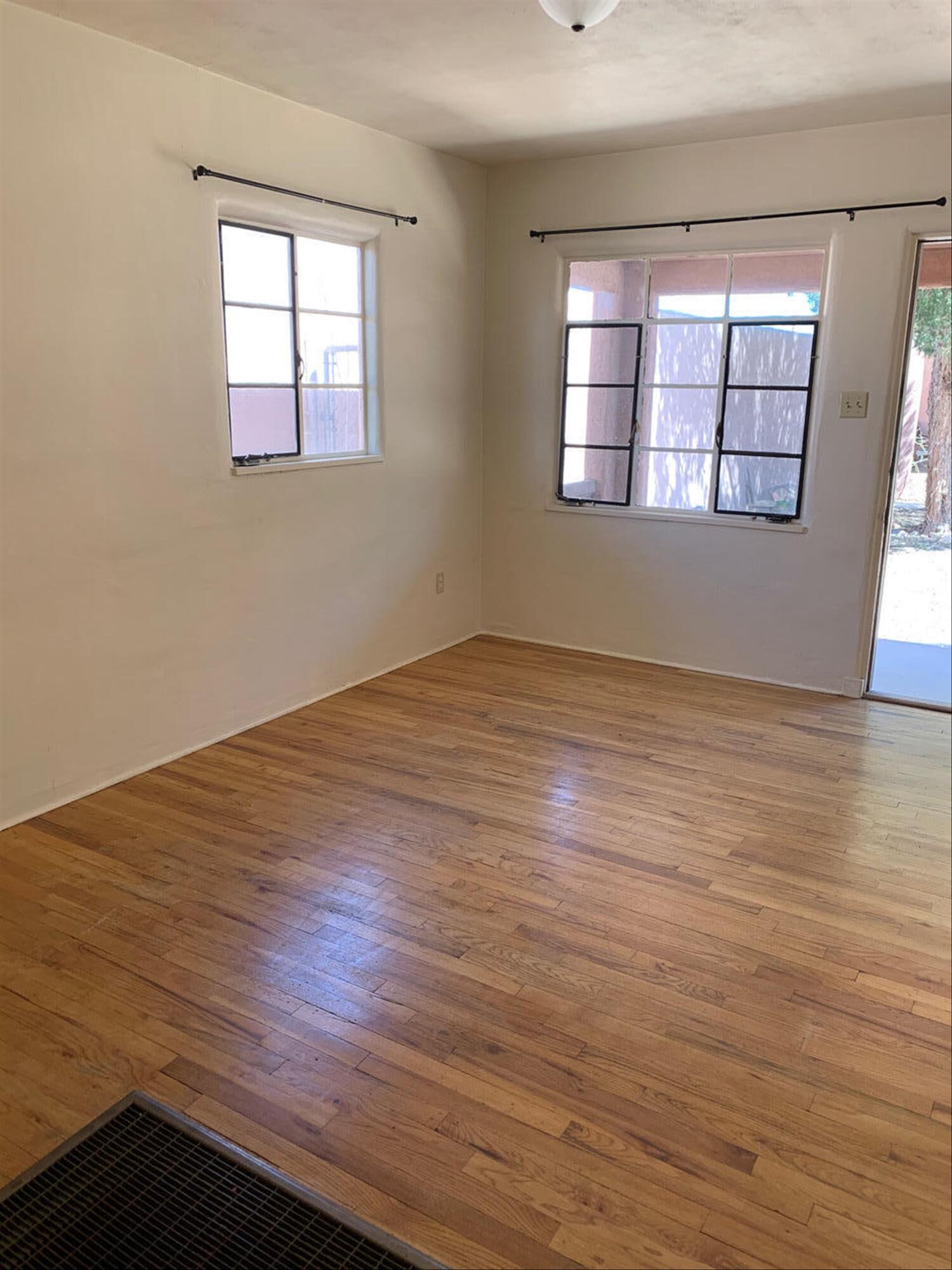 507 JEFFERSON Street NE