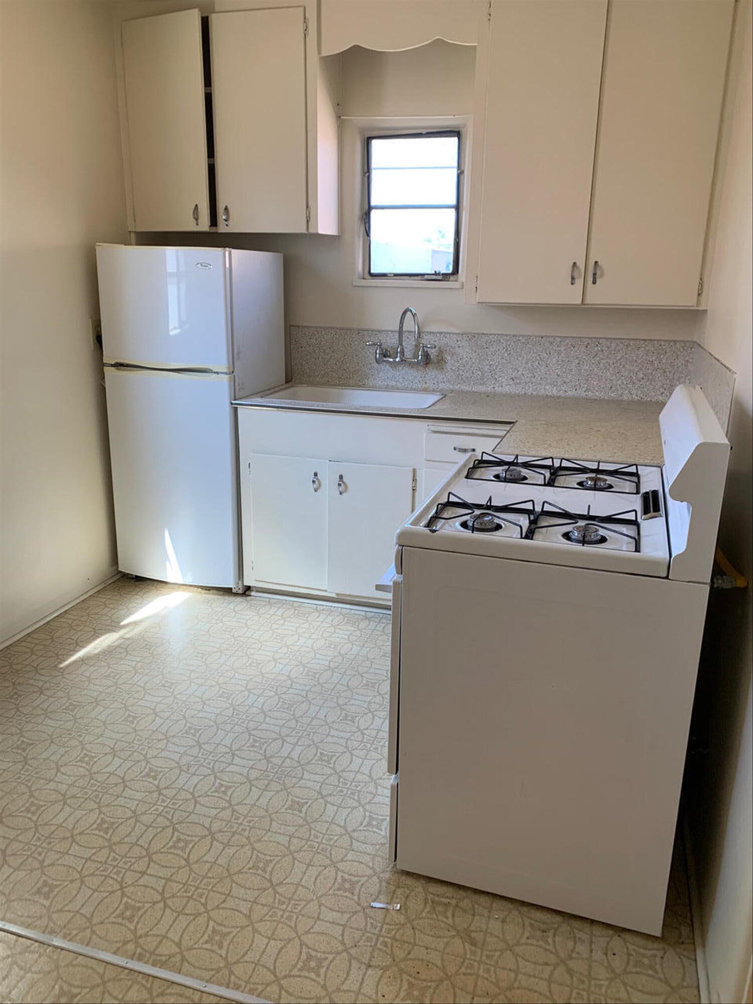 507 JEFFERSON Street NE