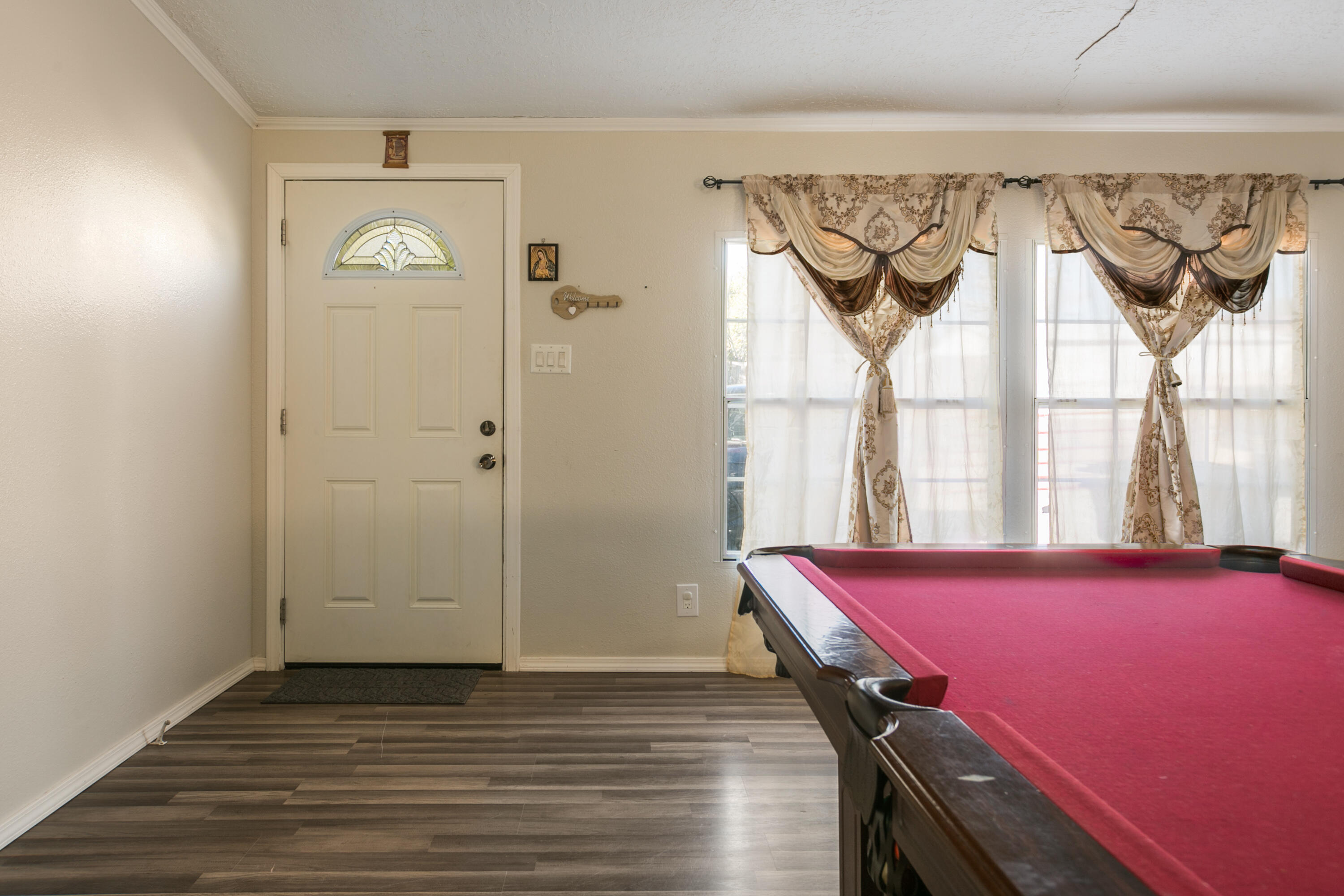 1606 E CALLE CELESTINO