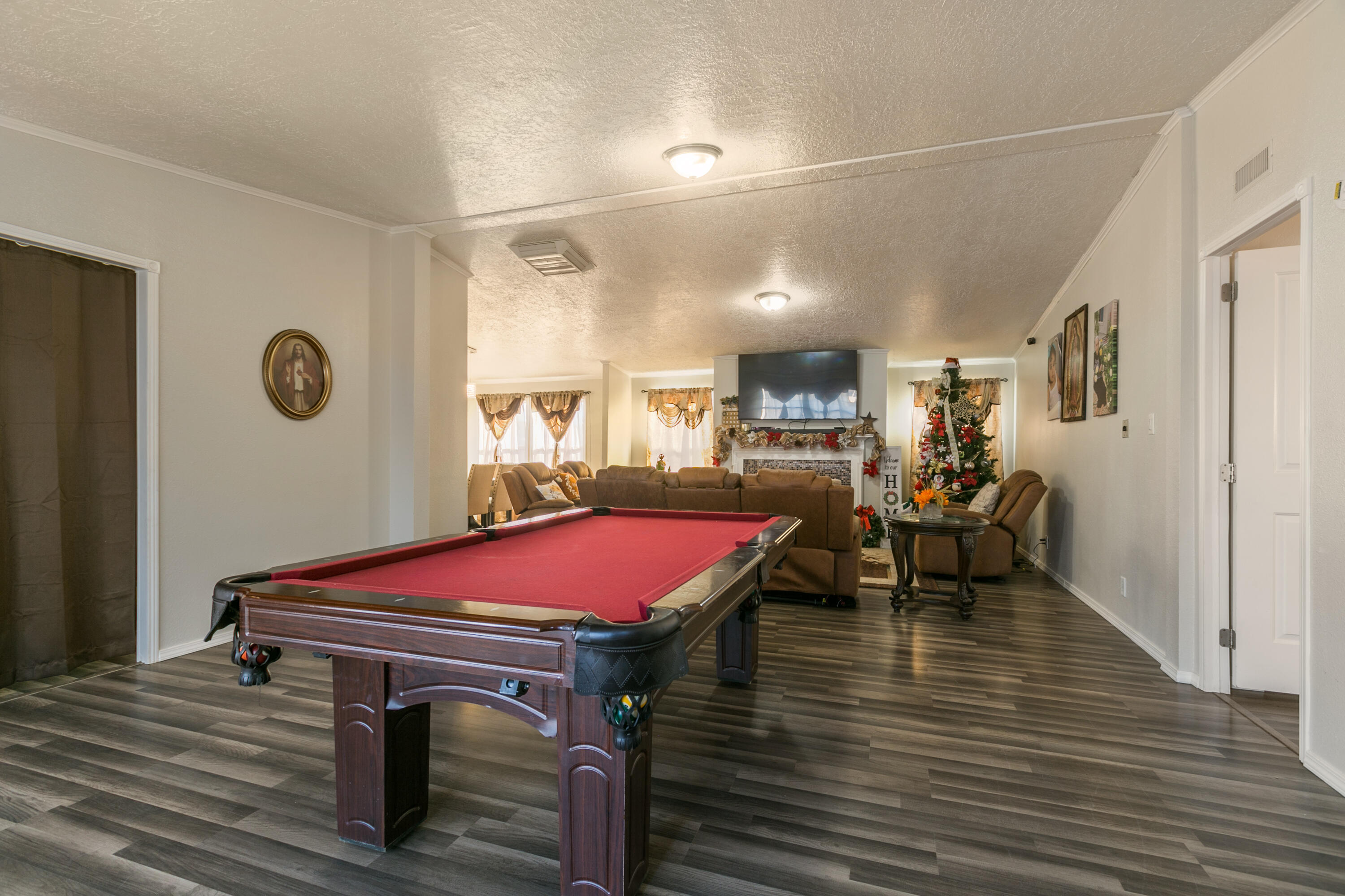 1606 E CALLE CELESTINO