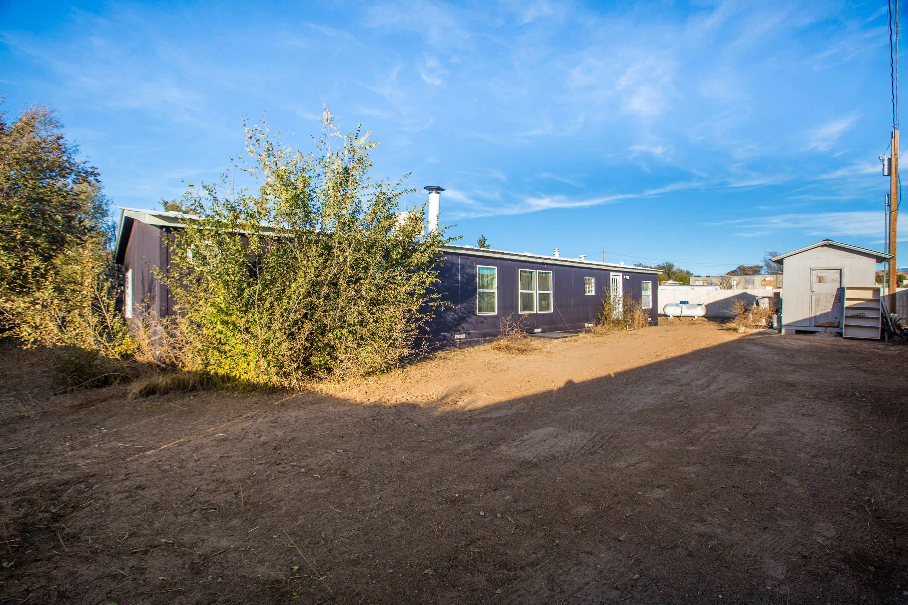 1606 E CALLE CELESTINO