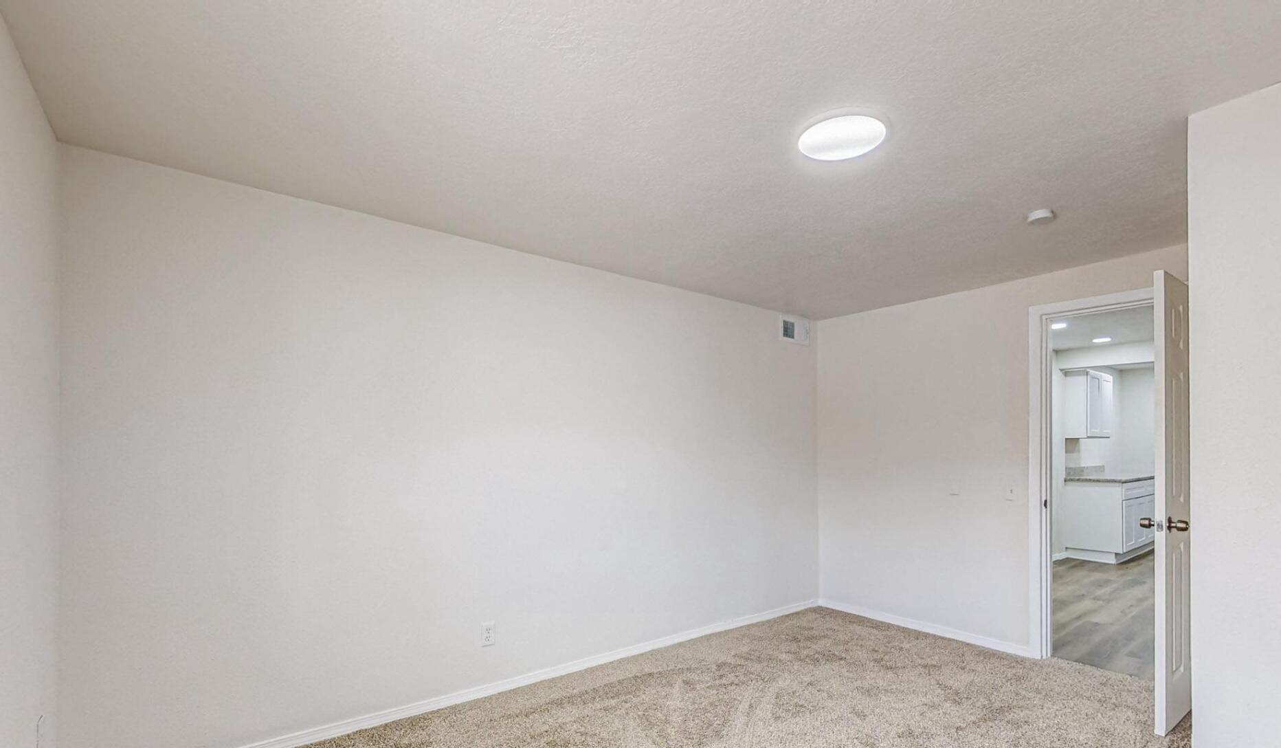 431 ALCAZAR Street NE