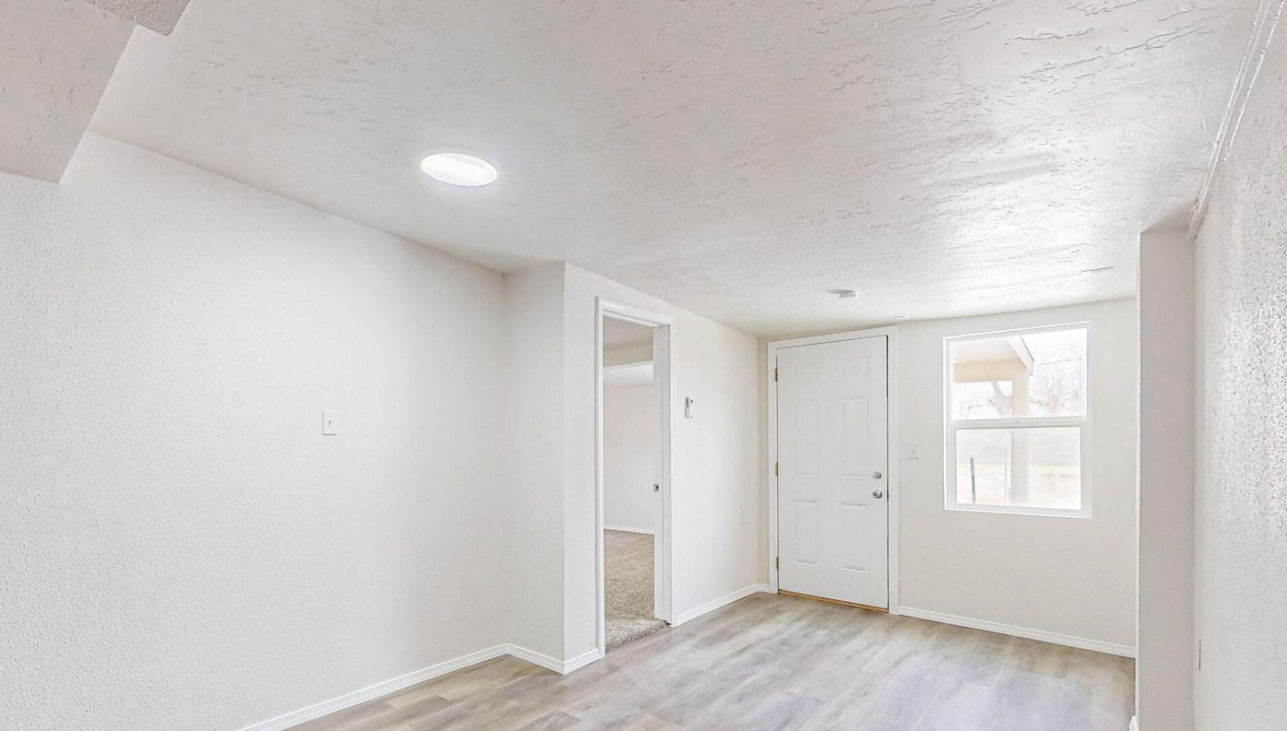 431 ALCAZAR Street NE