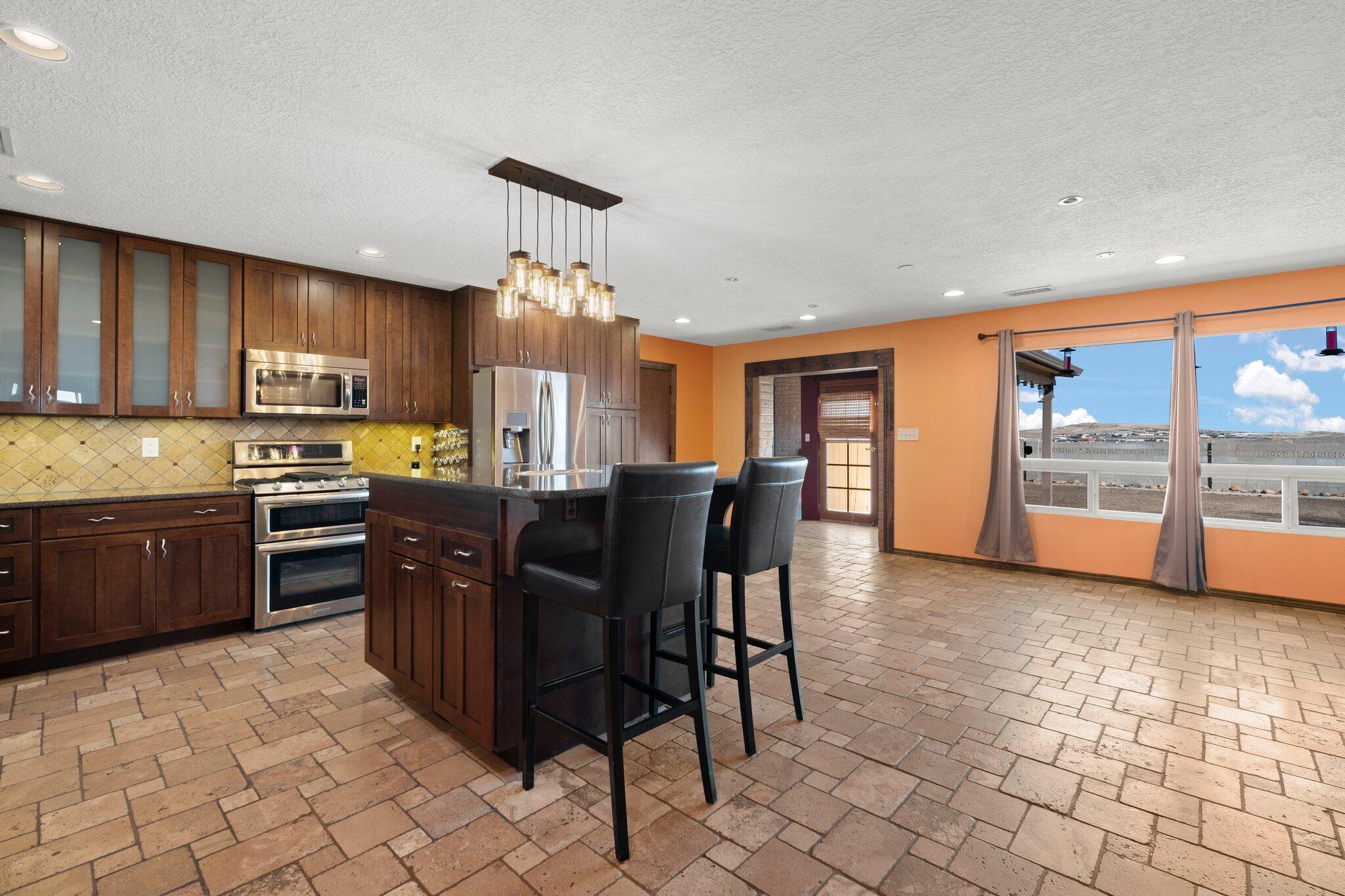 2447 GREEN LAKE Road NE