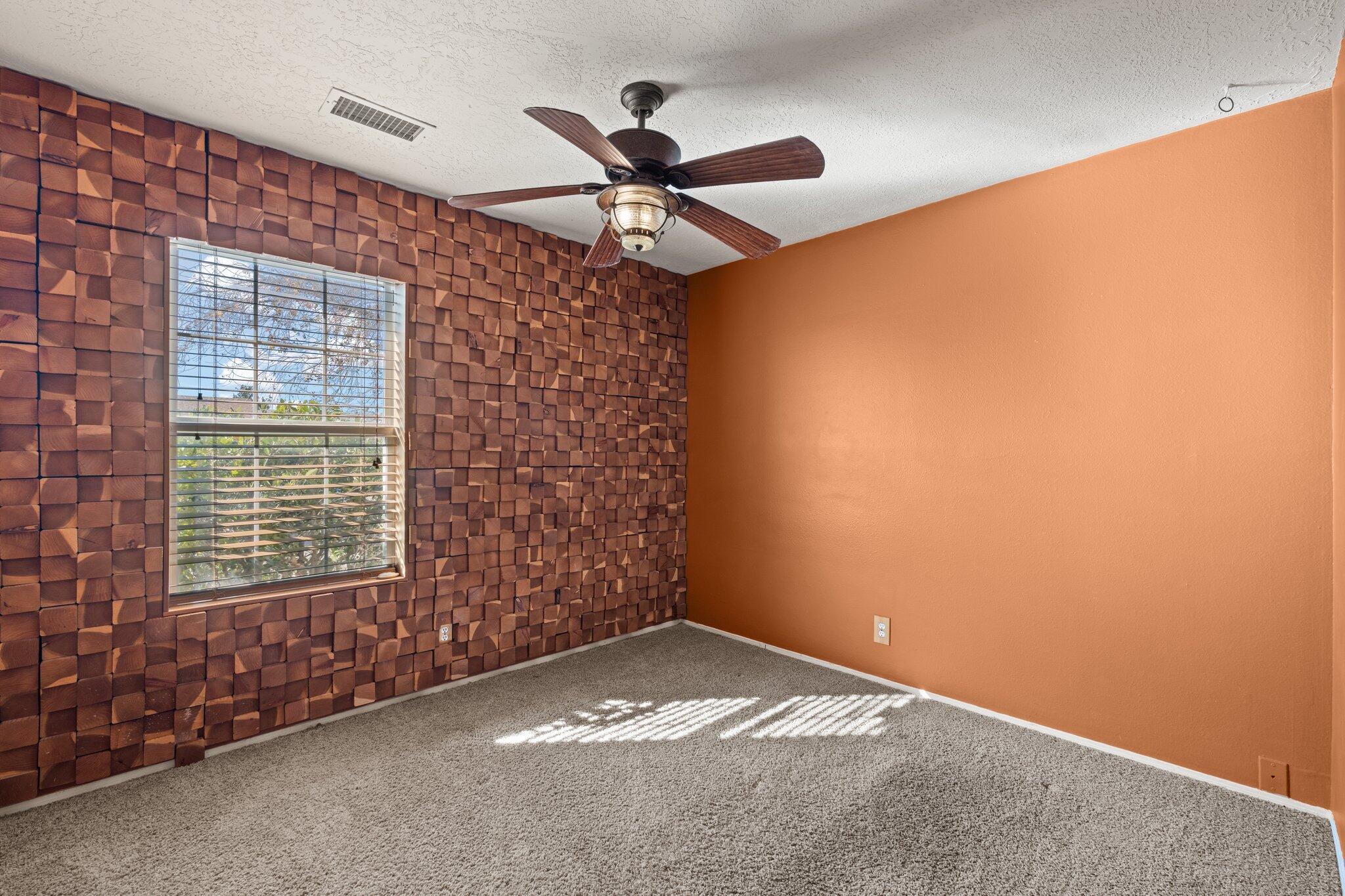 2447 GREEN LAKE Road NE