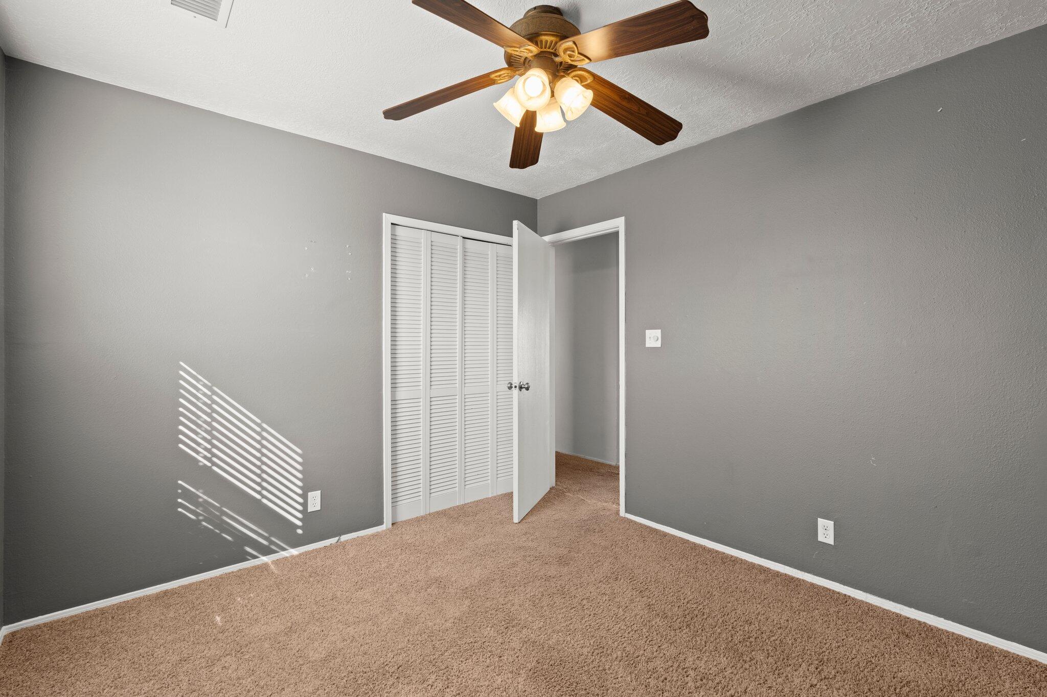 2447 GREEN LAKE Road NE