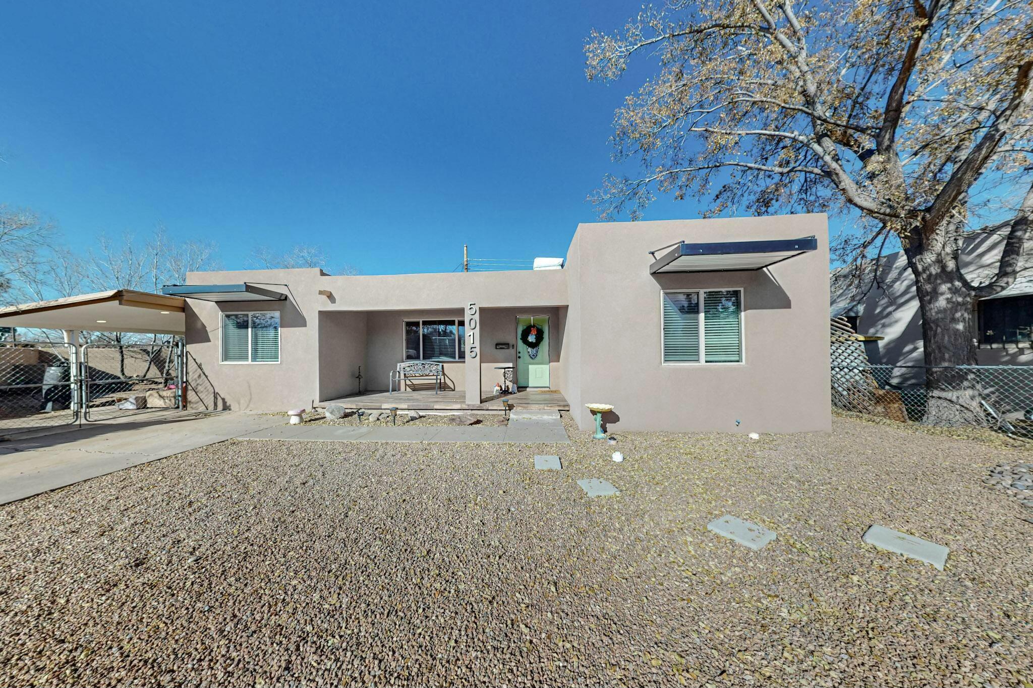 5015 Pershing Avenue SE