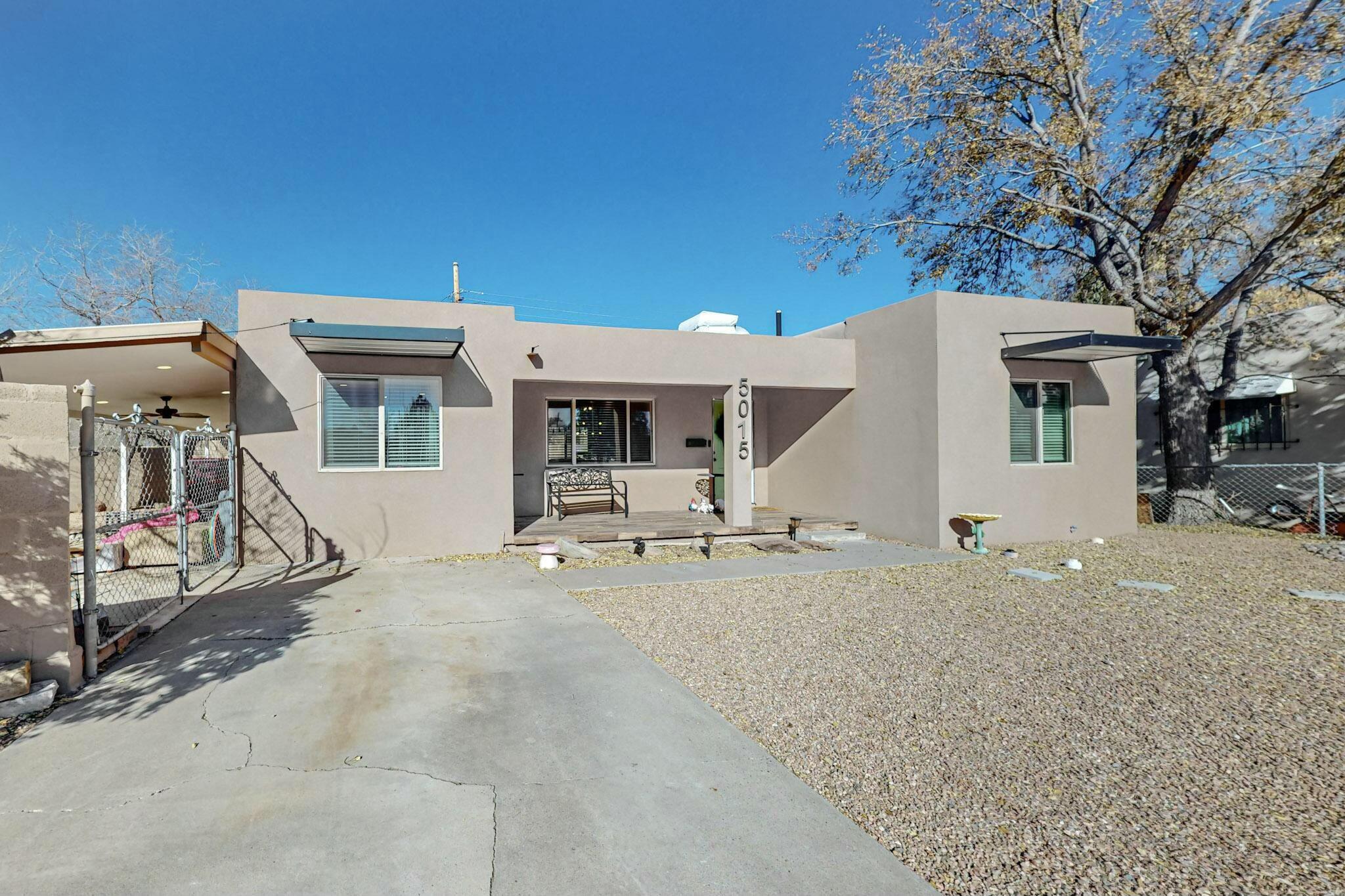 5015 Pershing Avenue SE