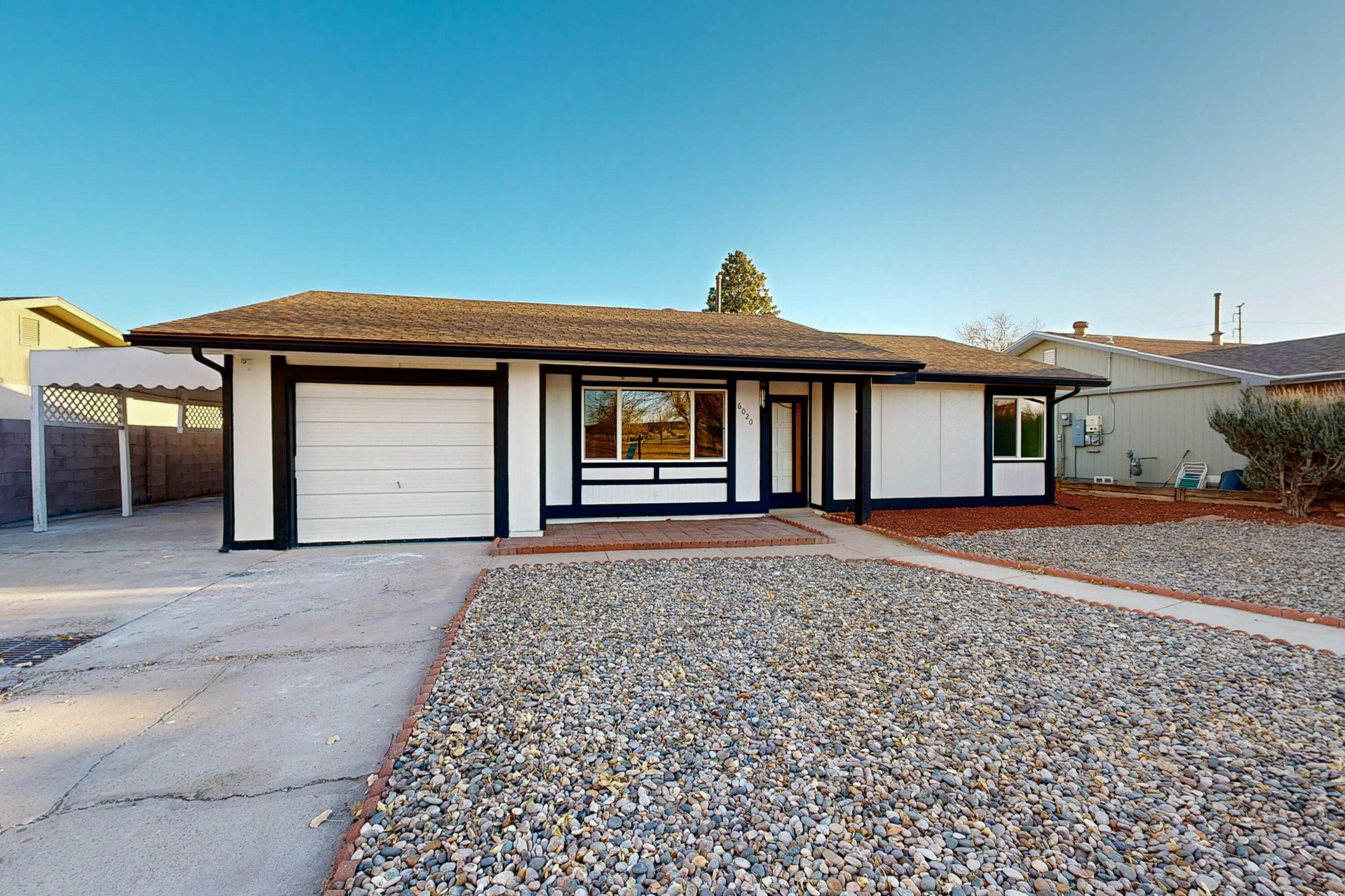 6020 PASTORCITO Drive NW