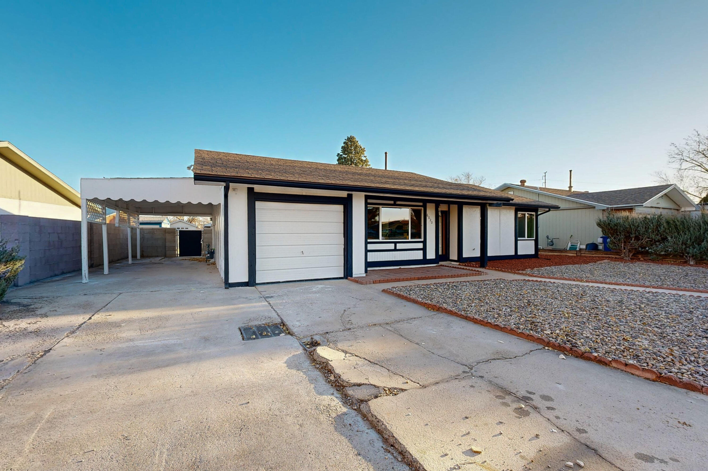 6020 PASTORCITO Drive NW