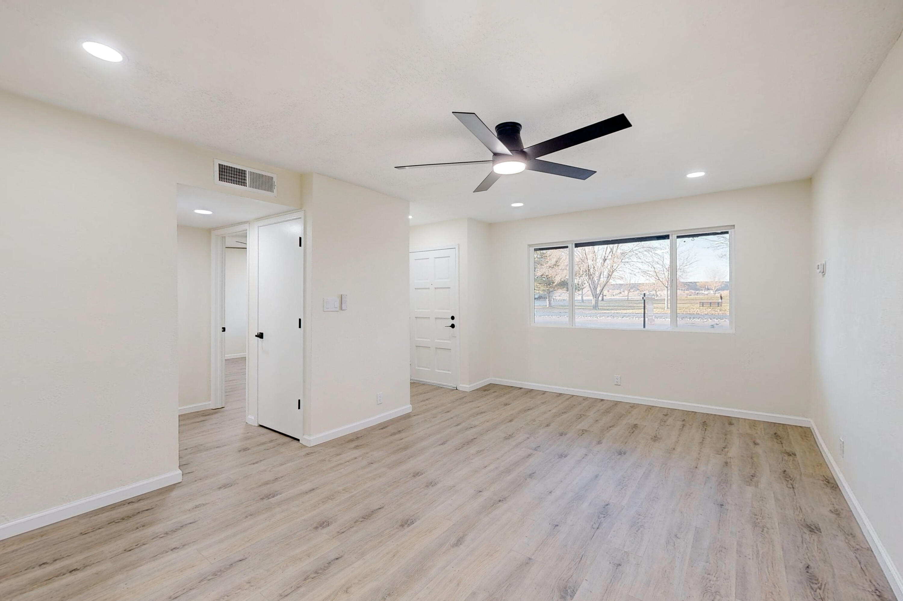 6020 PASTORCITO Drive NW