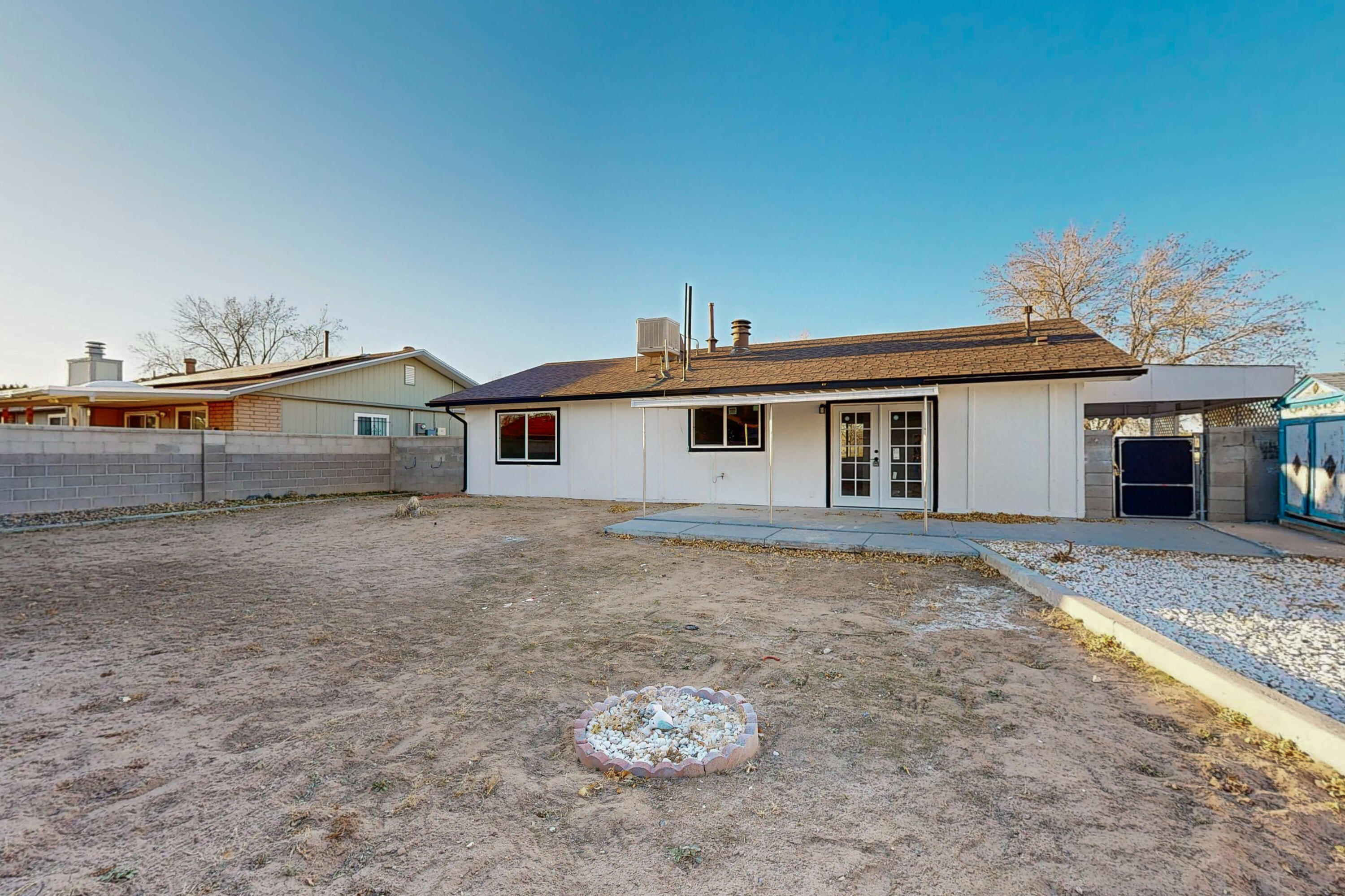 6020 PASTORCITO Drive NW