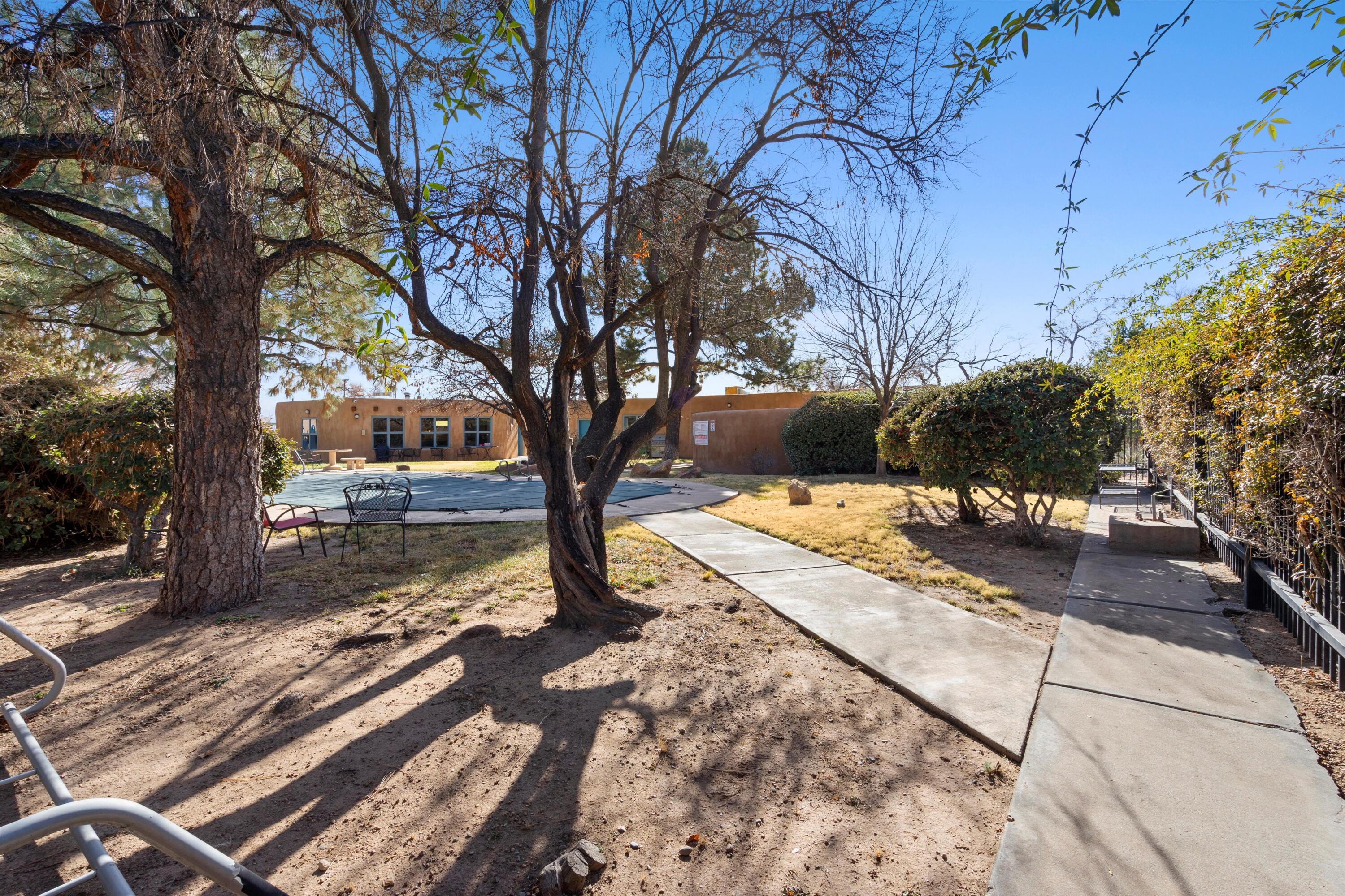 3939 Rio Grande Boulevard NW 80