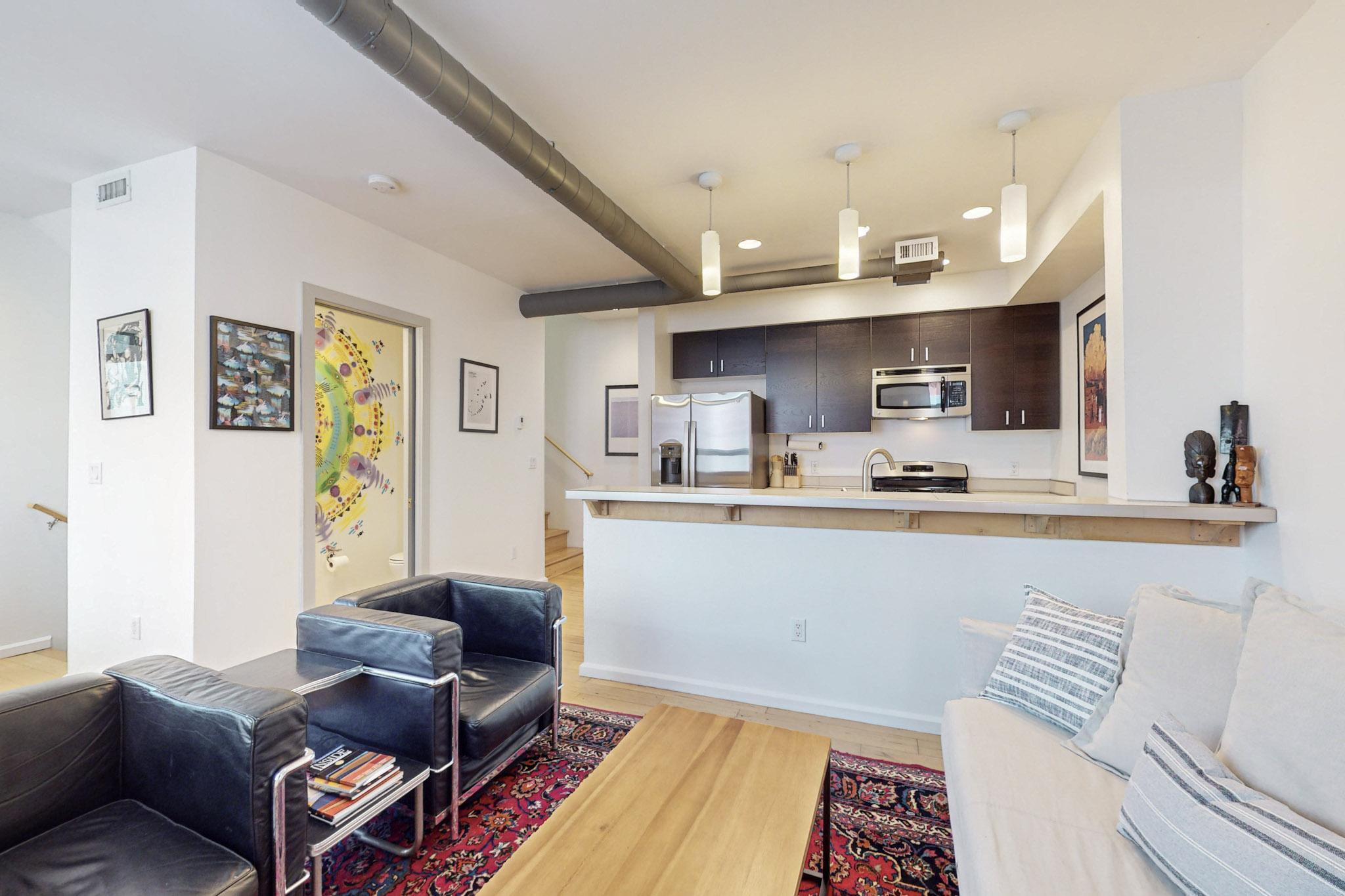 343 Platinum Street SW