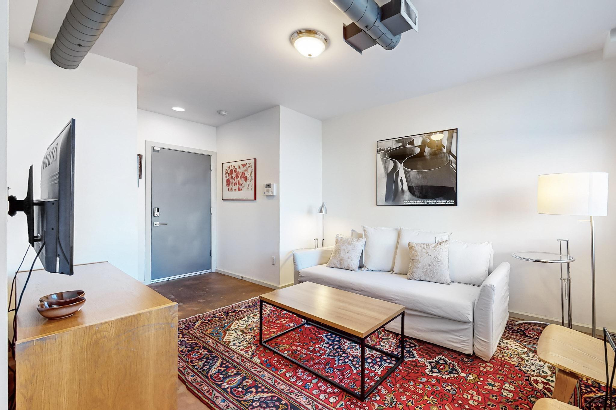 343 Platinum Street SW