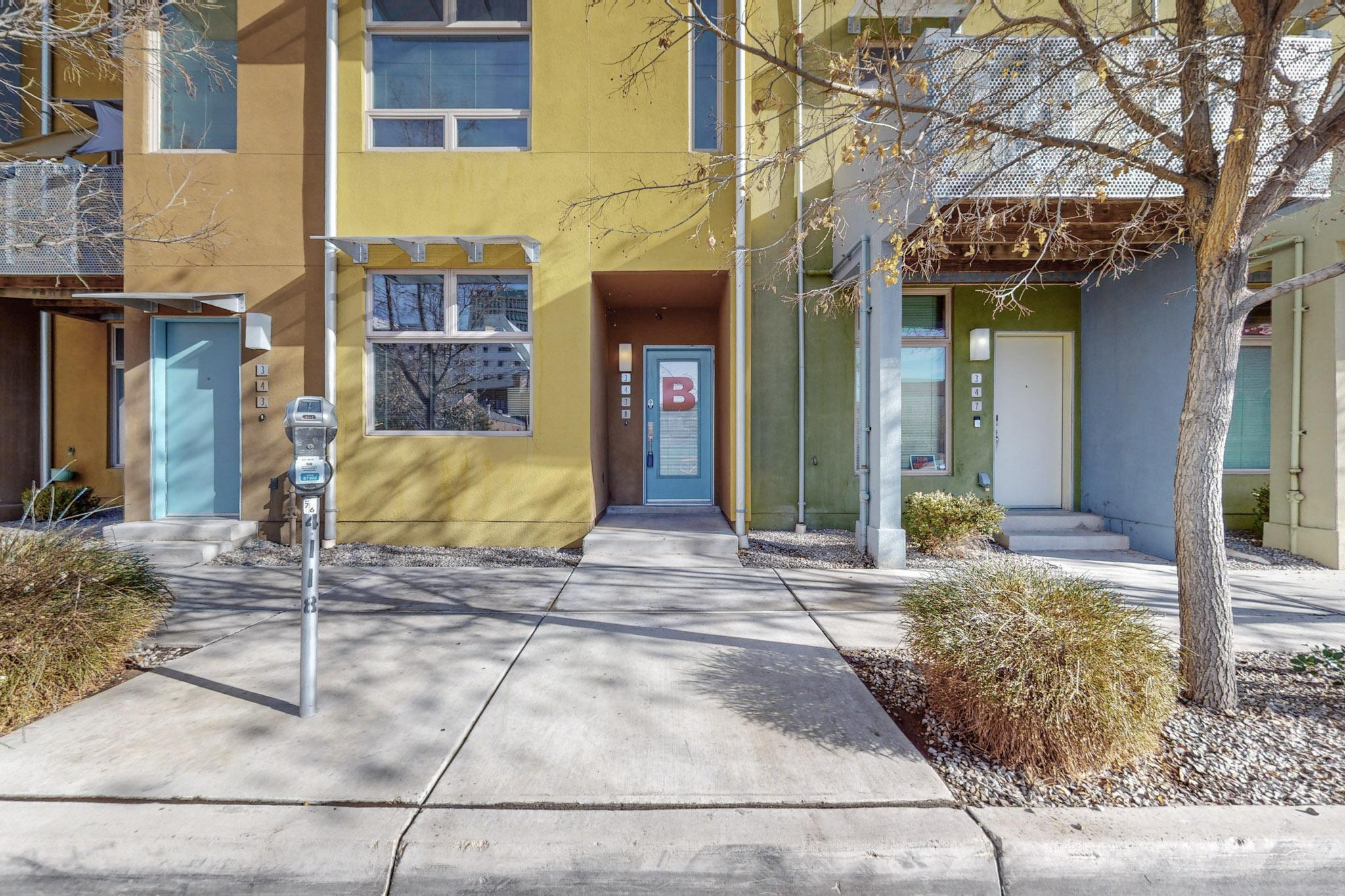 343 Platinum Street SW