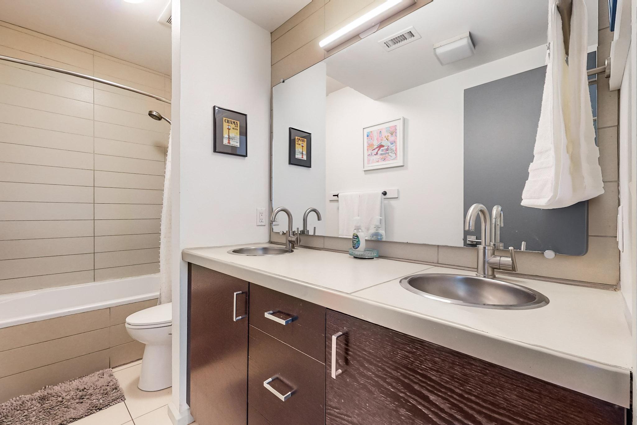 343 Platinum Street SW