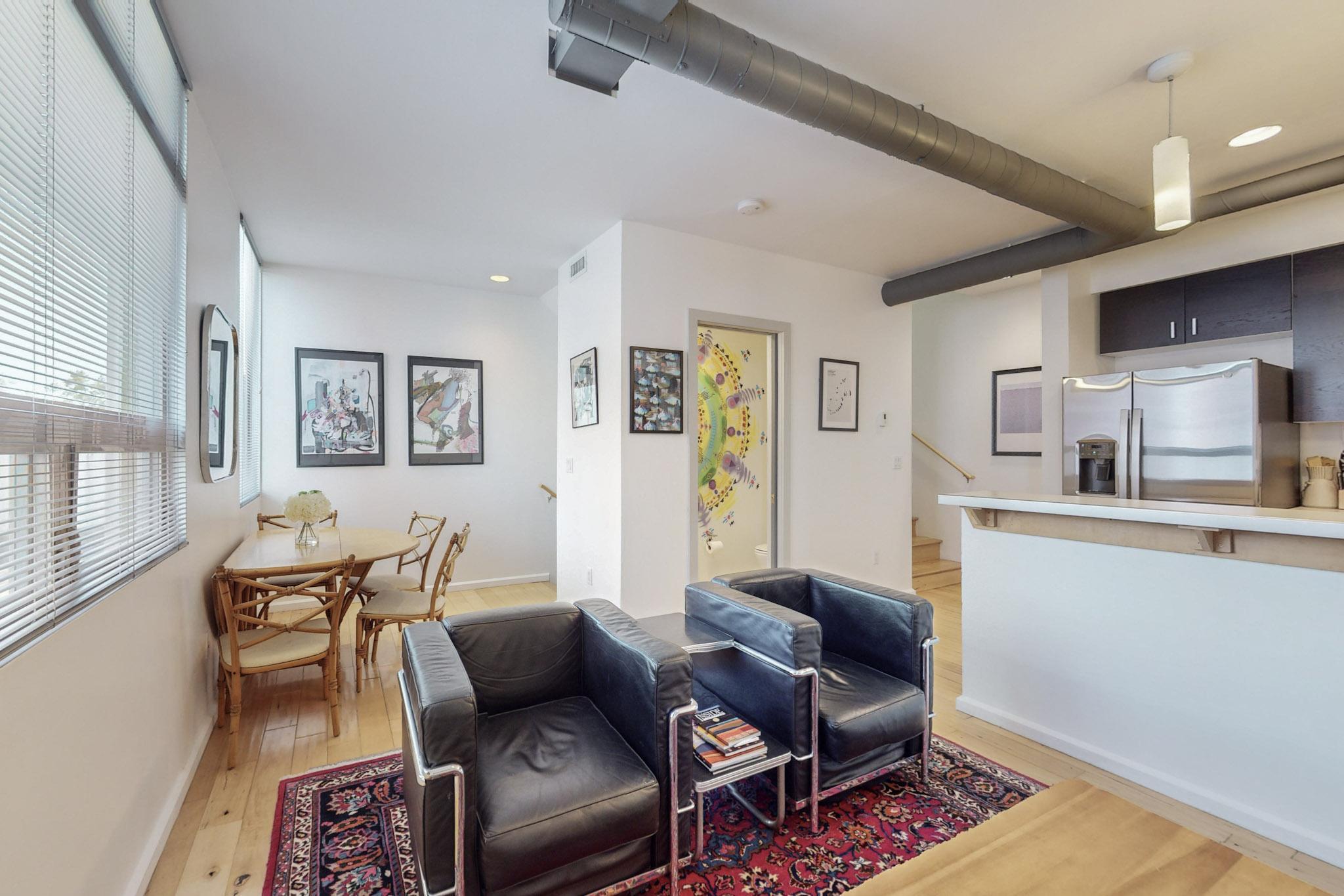 343 Platinum Street SW