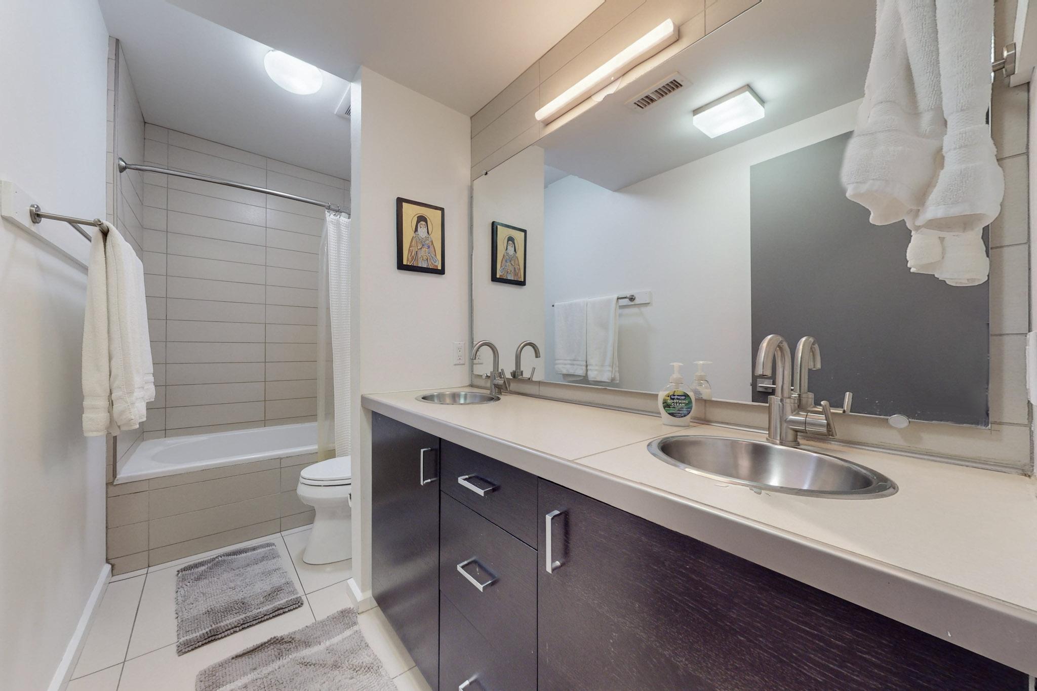 343 Platinum Street SW