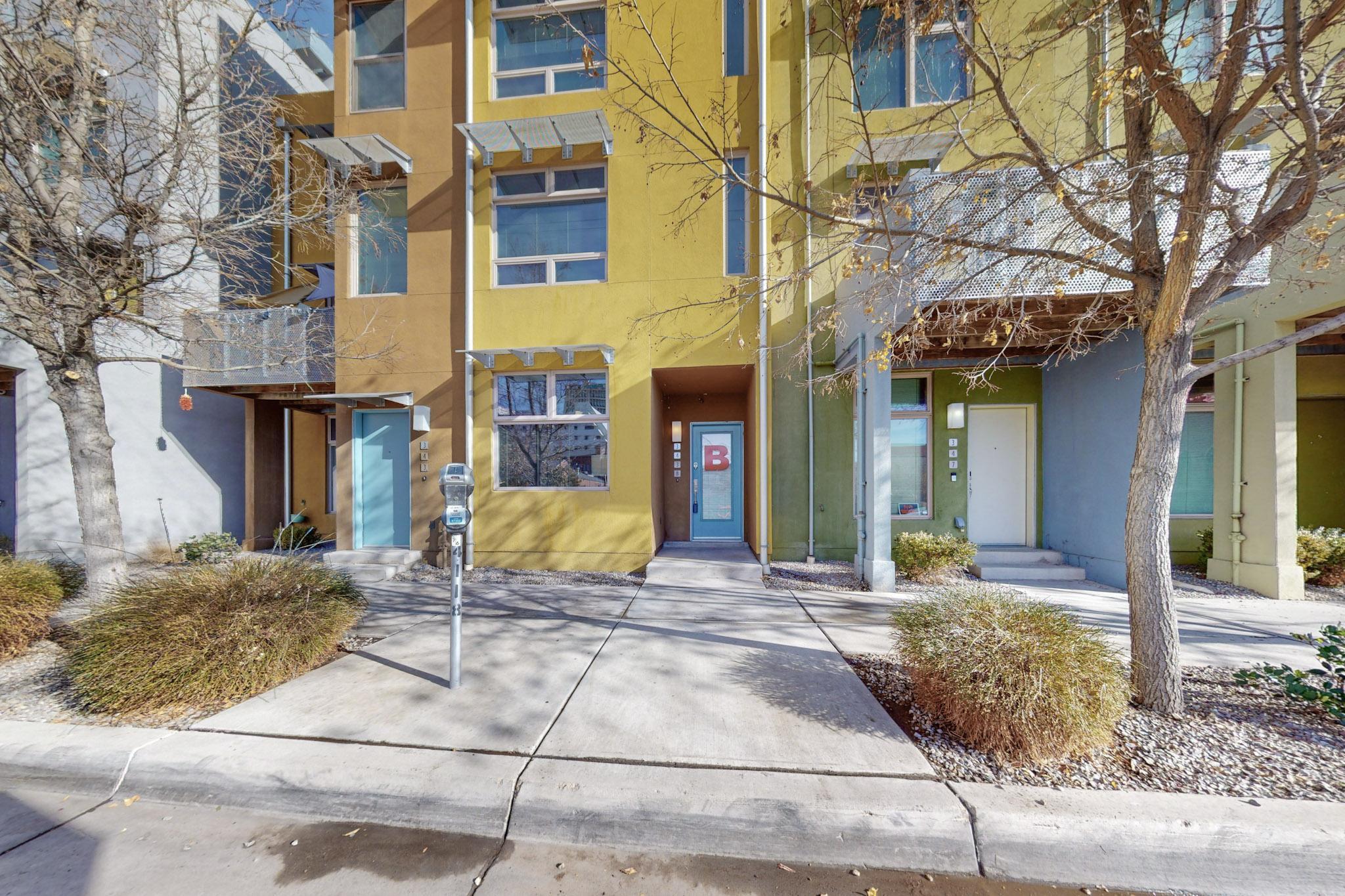 343 Platinum Street SW