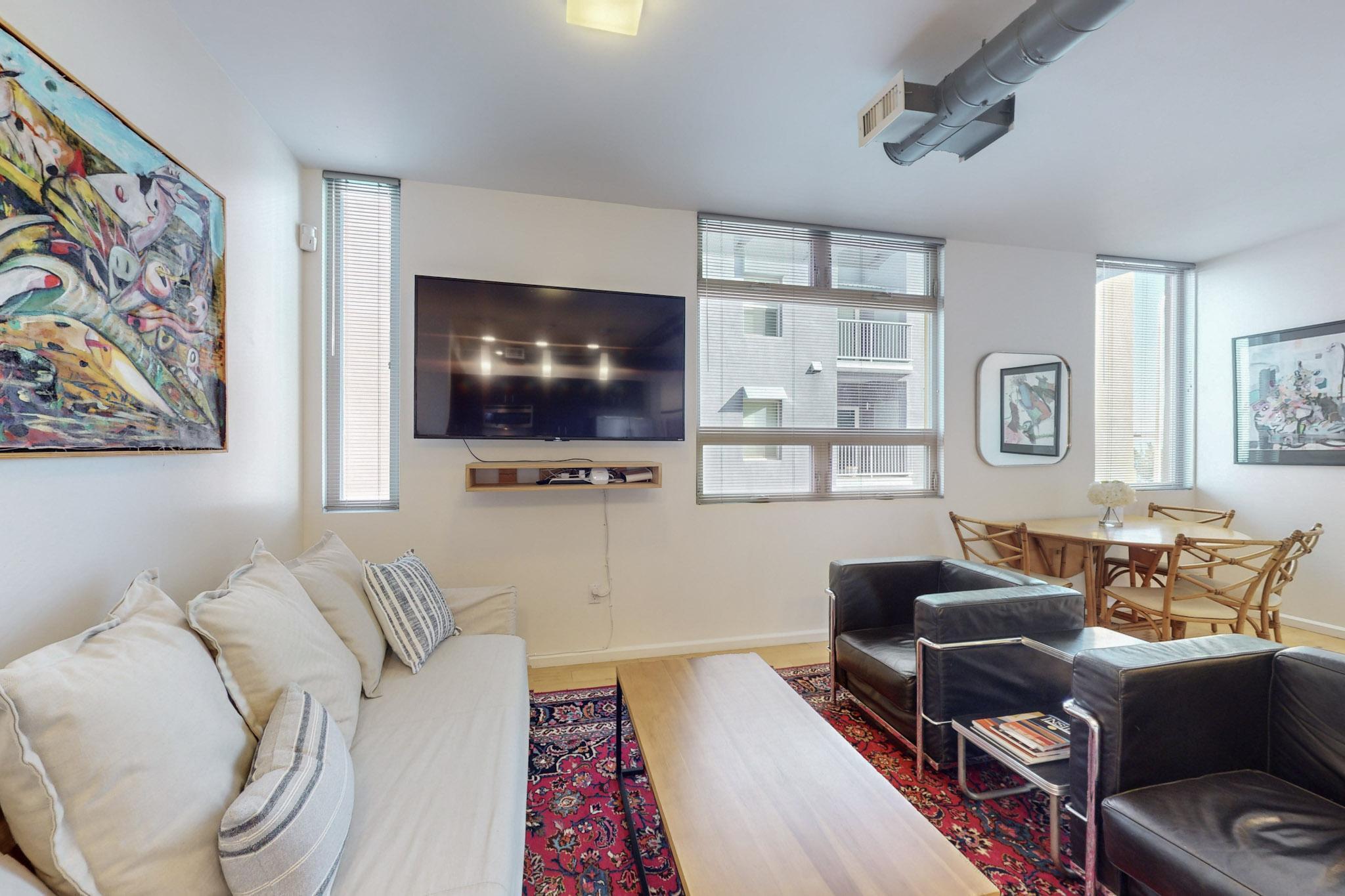 343 Platinum Street SW