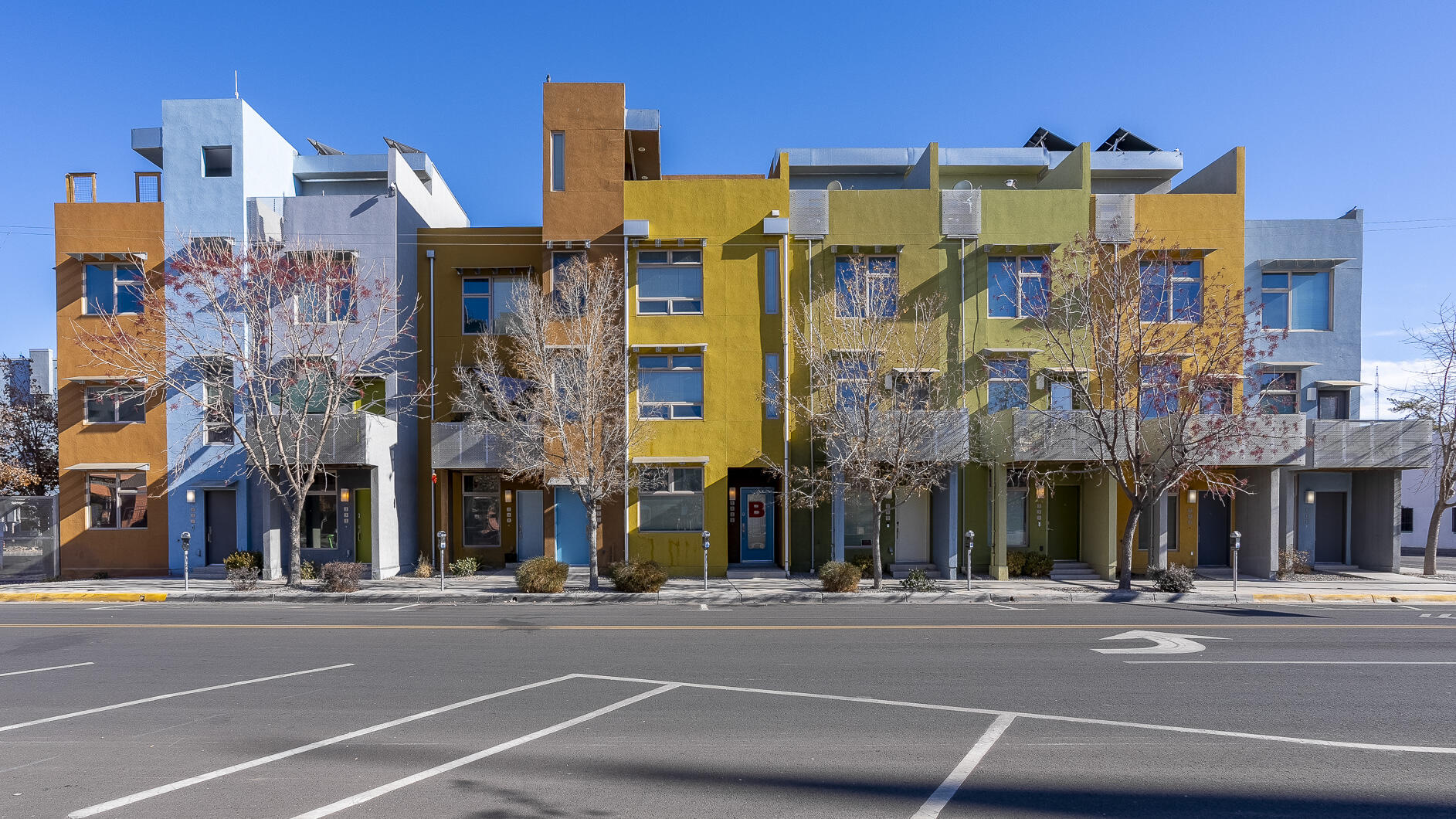 343 Platinum Street SW