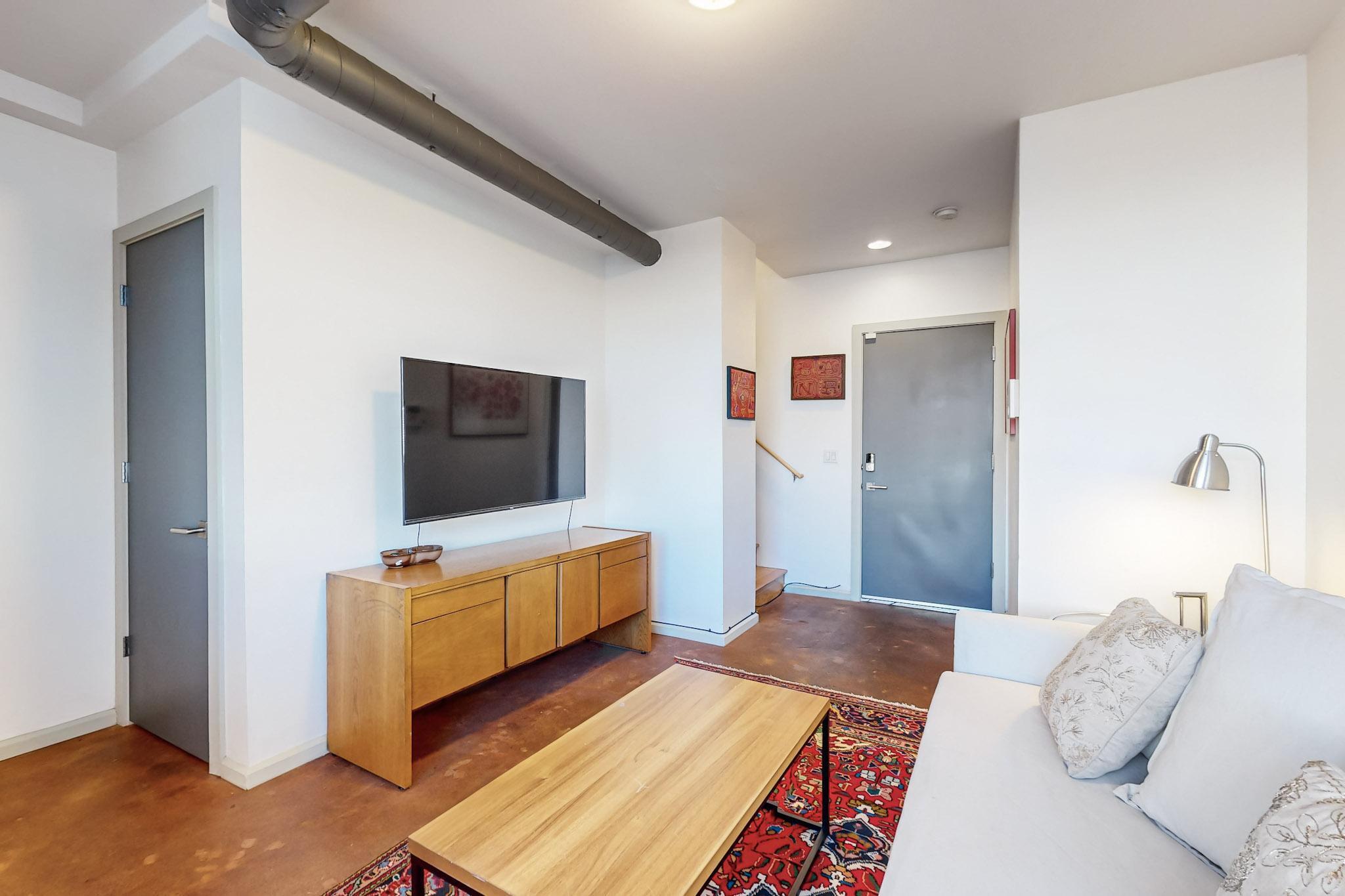 343 Platinum Street SW