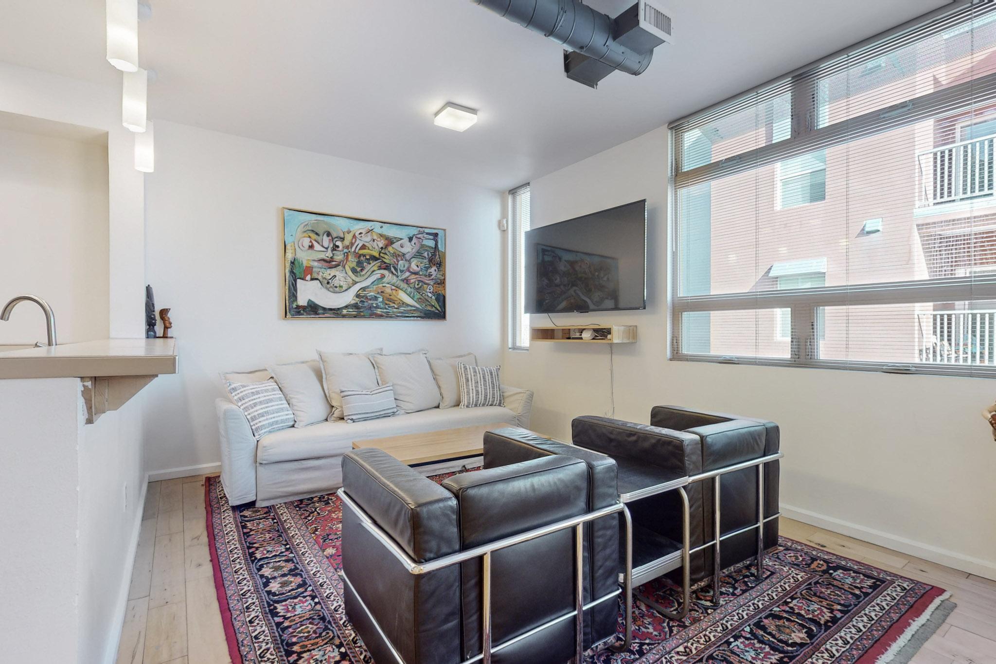 343 Platinum Street SW