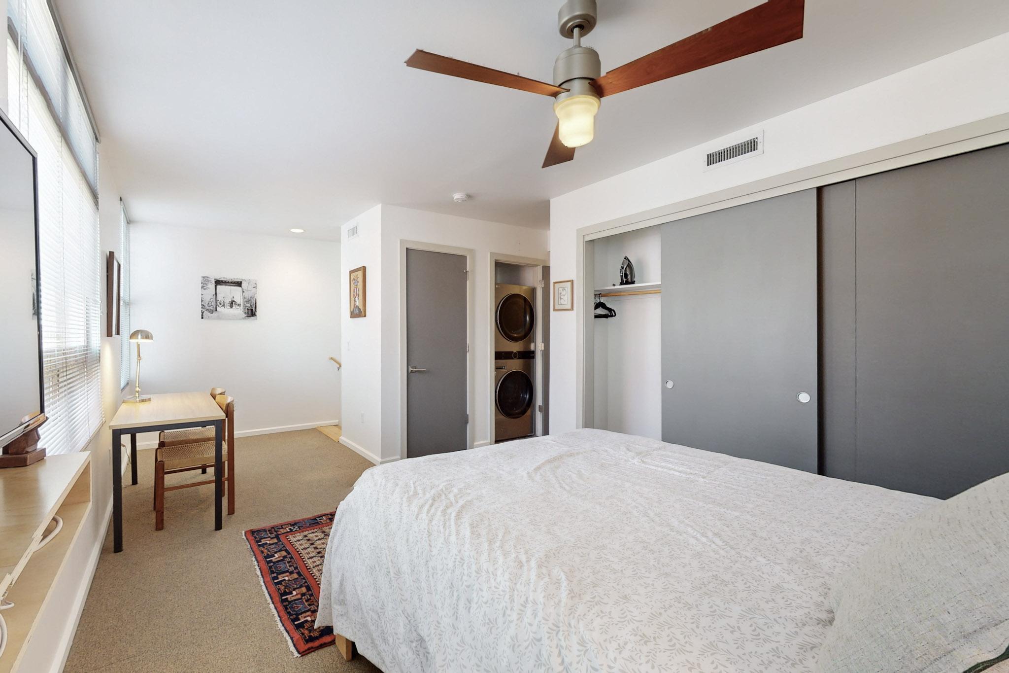 343 Platinum Street SW