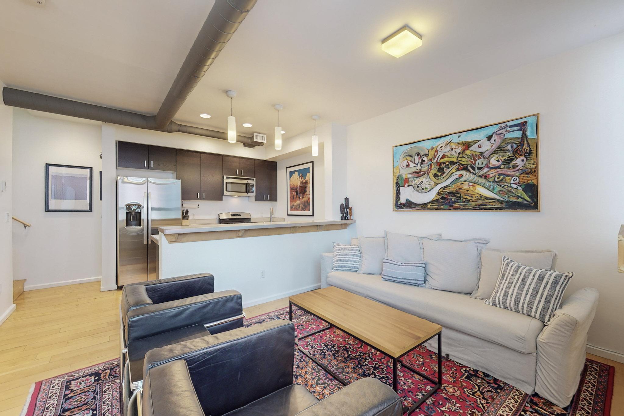 343 Platinum Street SW