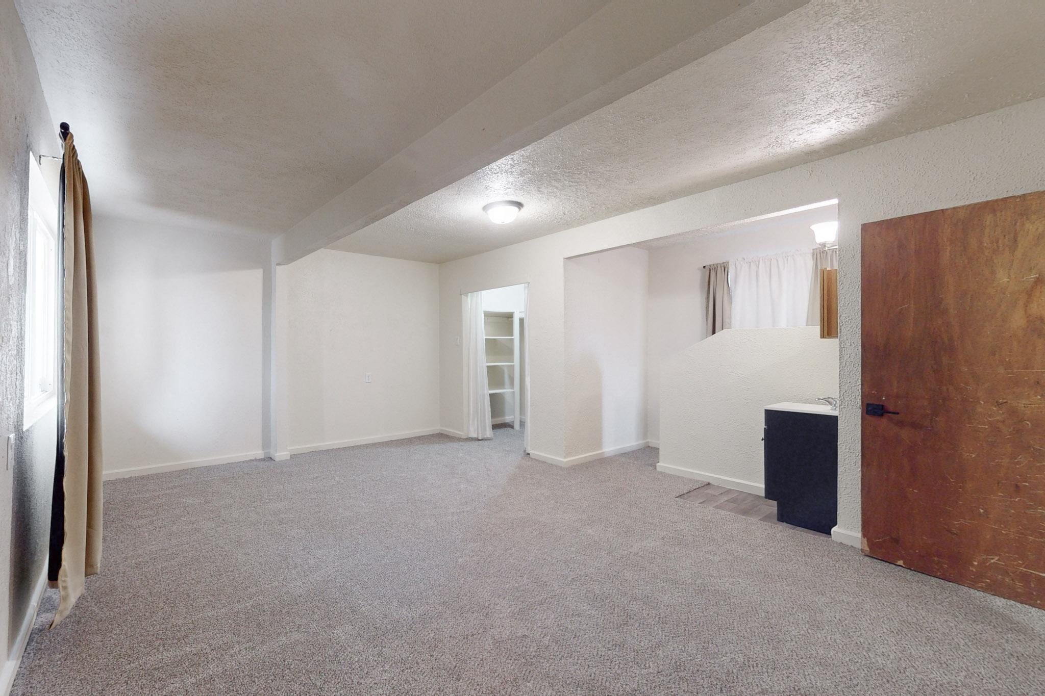 449 Atrisco Drive SW