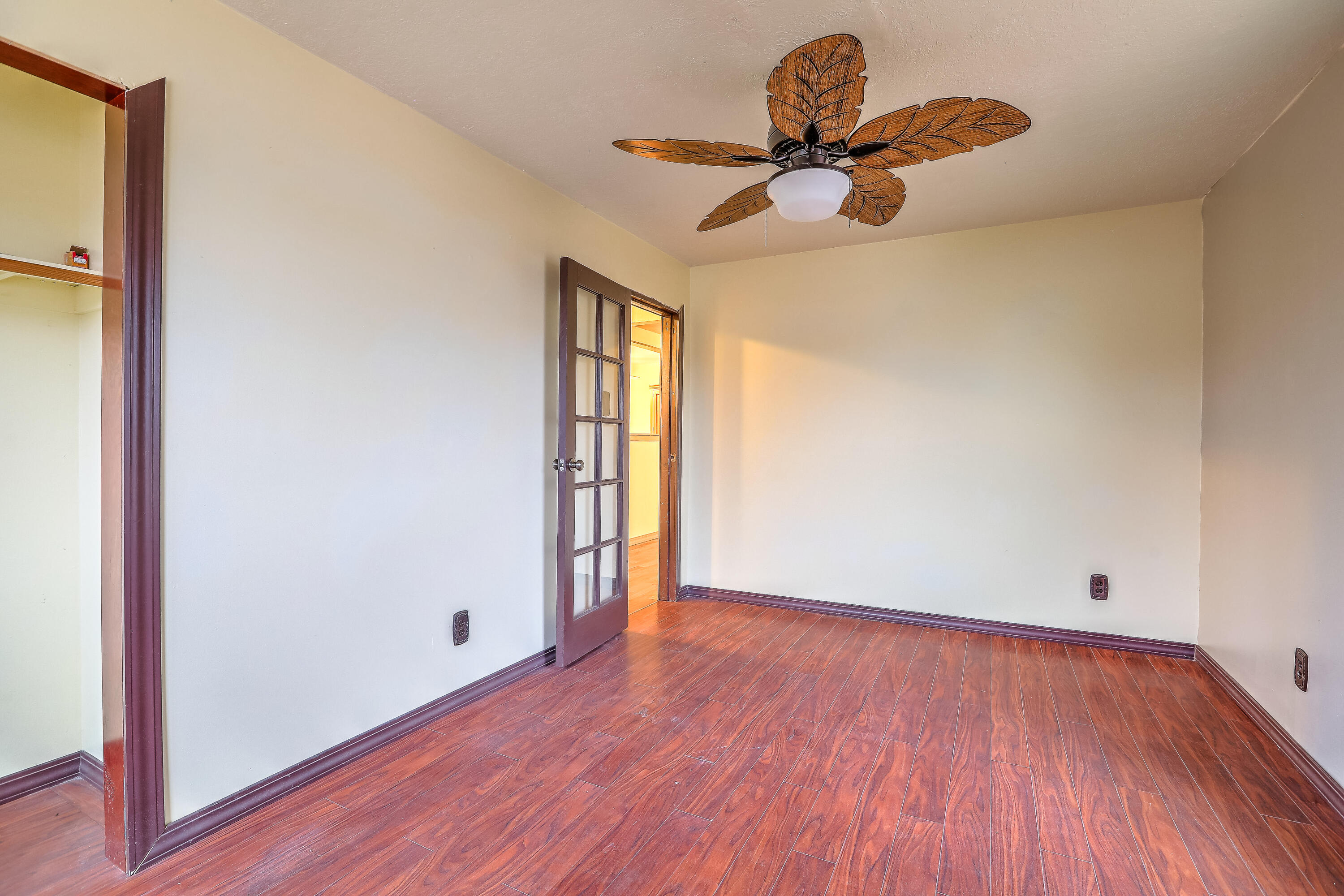 1201 BETTS Street NE