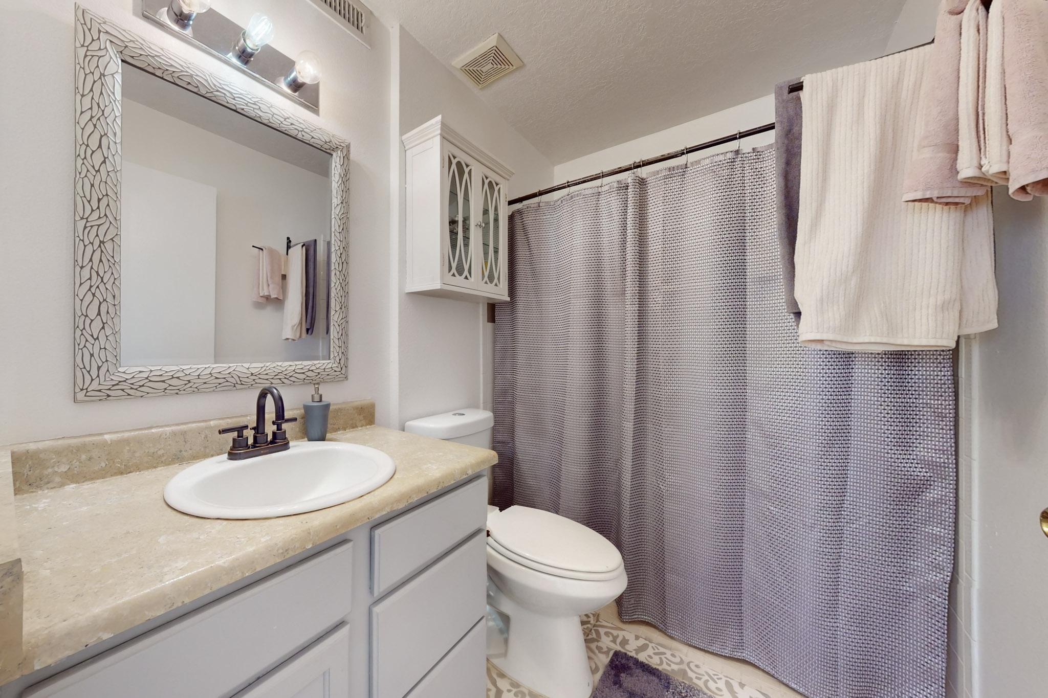 11100 MIRAVISTA Place SE