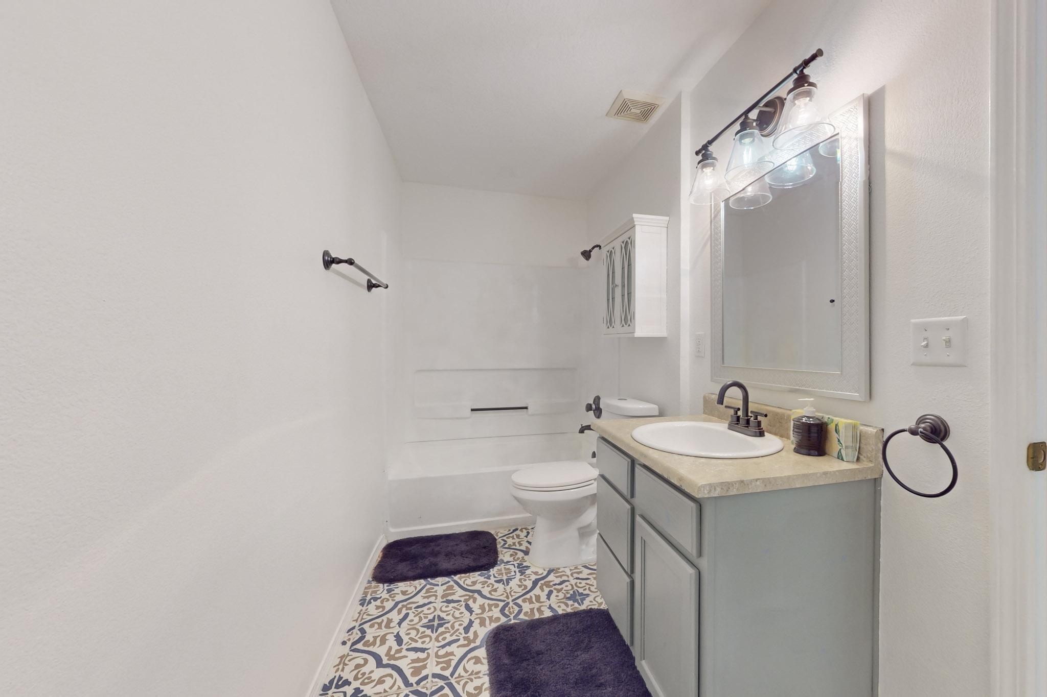 11100 MIRAVISTA Place SE