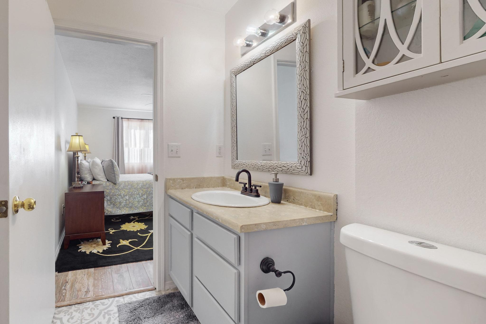 11100 MIRAVISTA Place SE