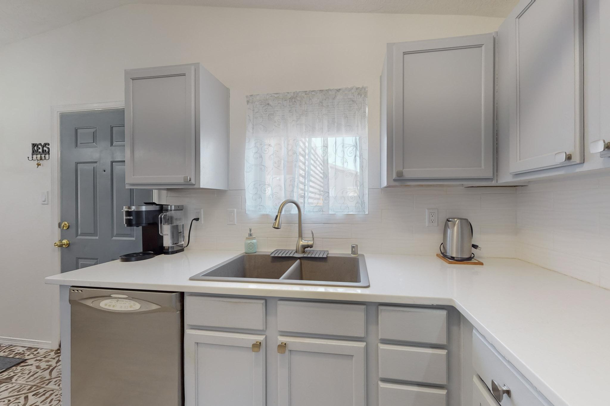 11100 MIRAVISTA Place SE