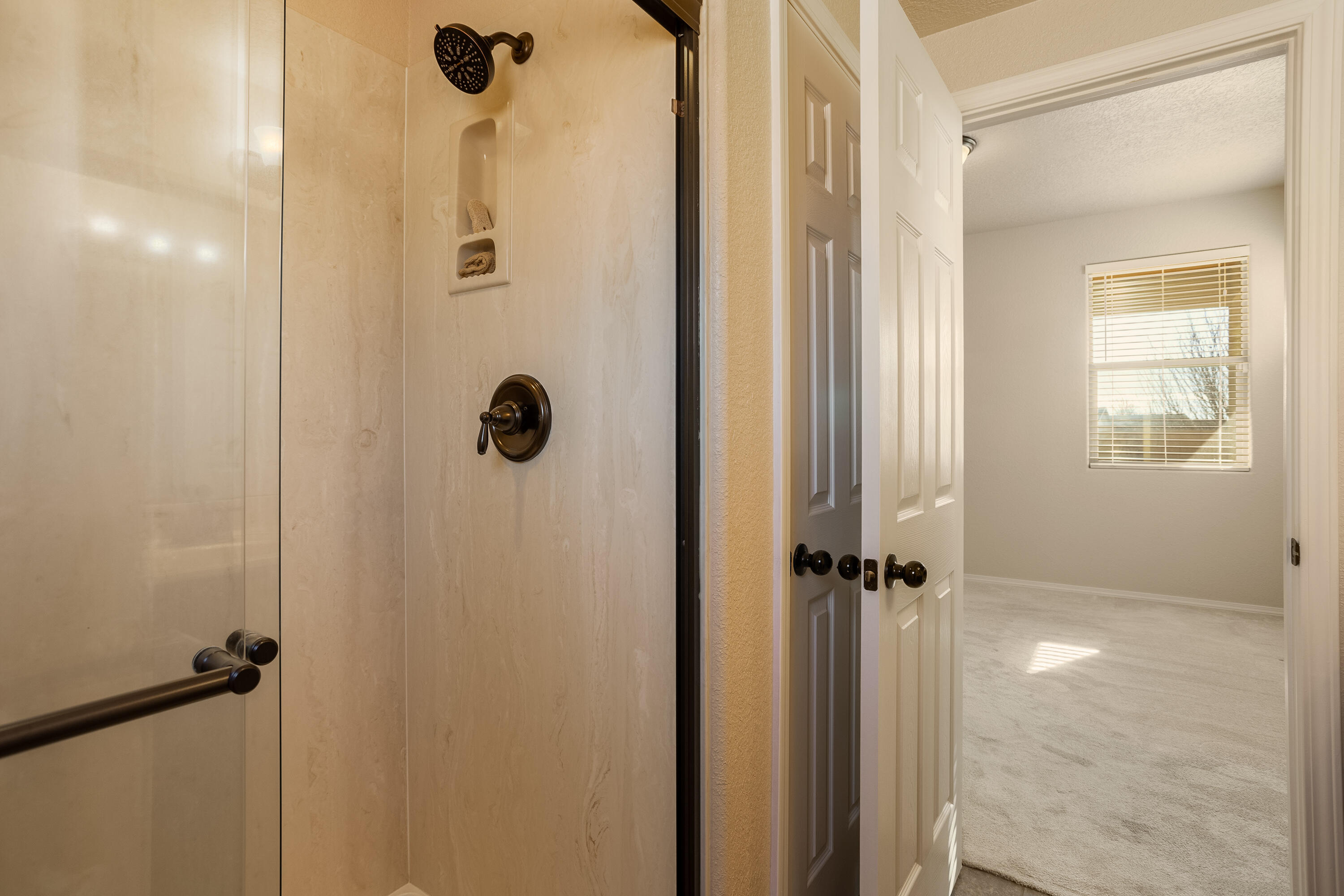 11009 ESMERALDA Drive NW