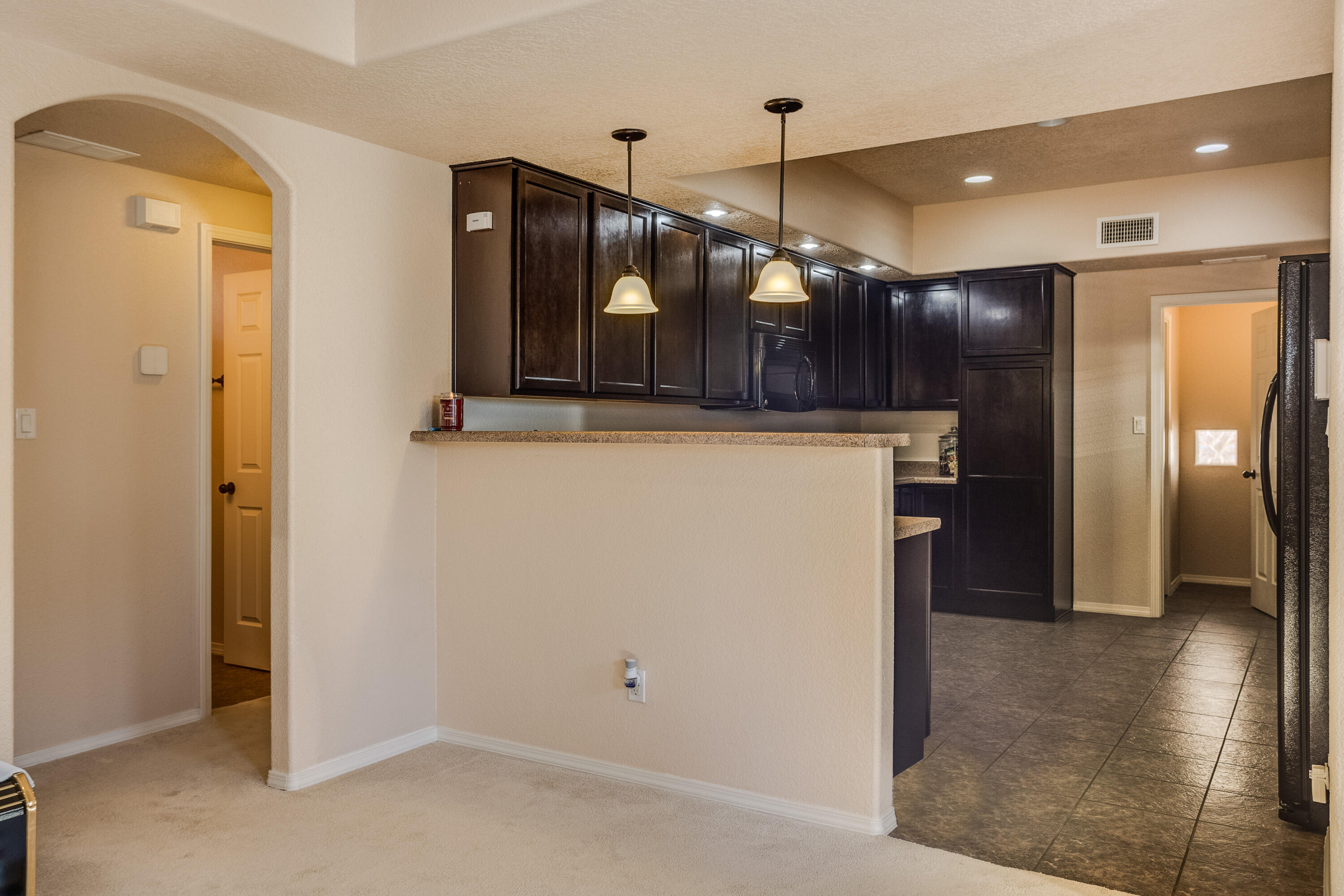 11009 ESMERALDA Drive NW