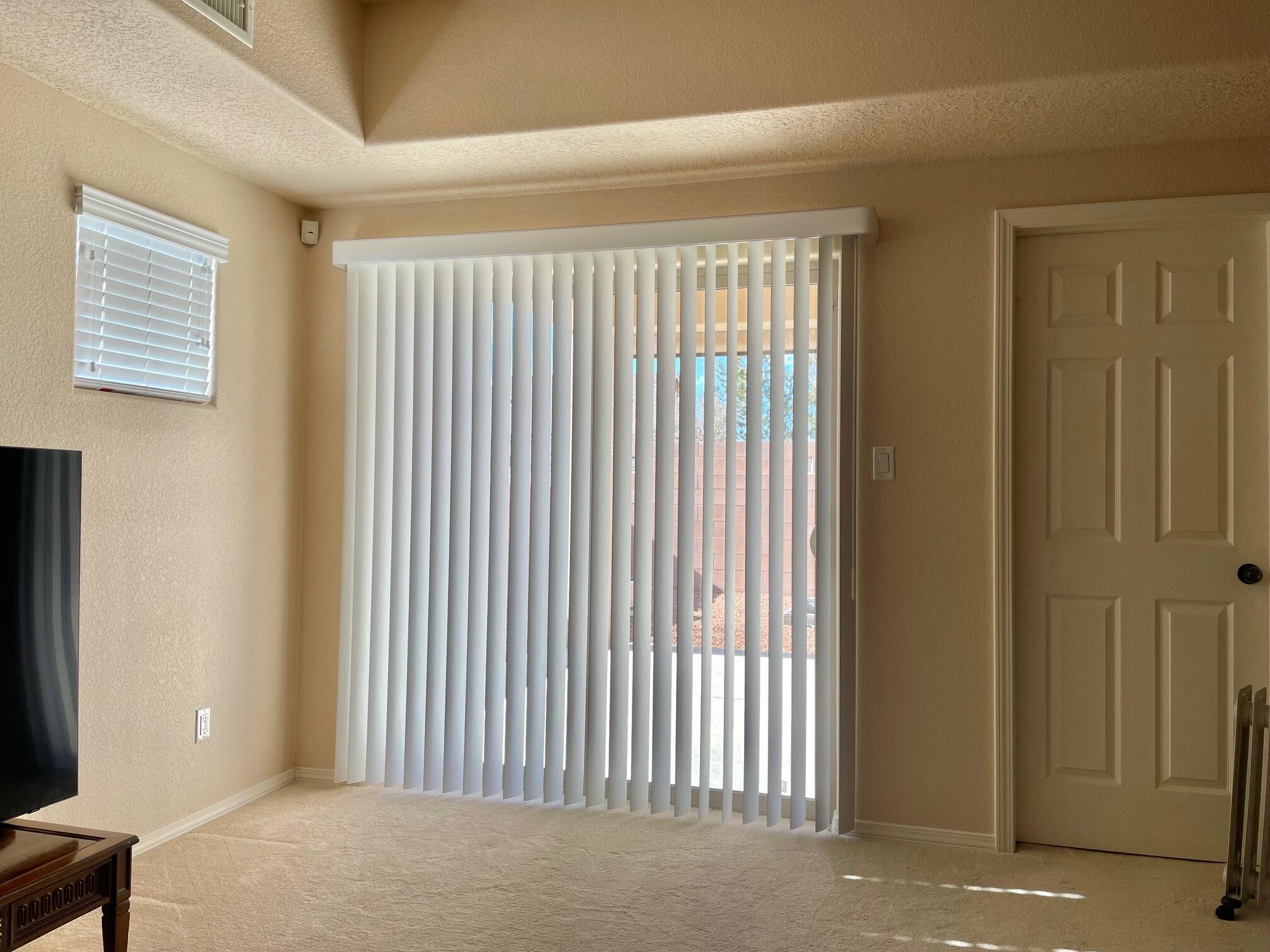 11009 ESMERALDA Drive NW