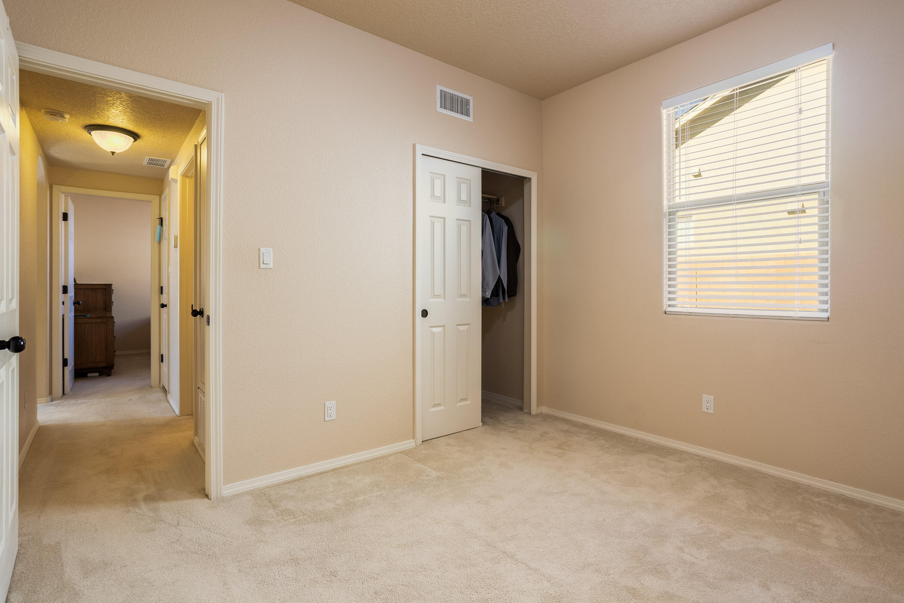 11009 ESMERALDA Drive NW