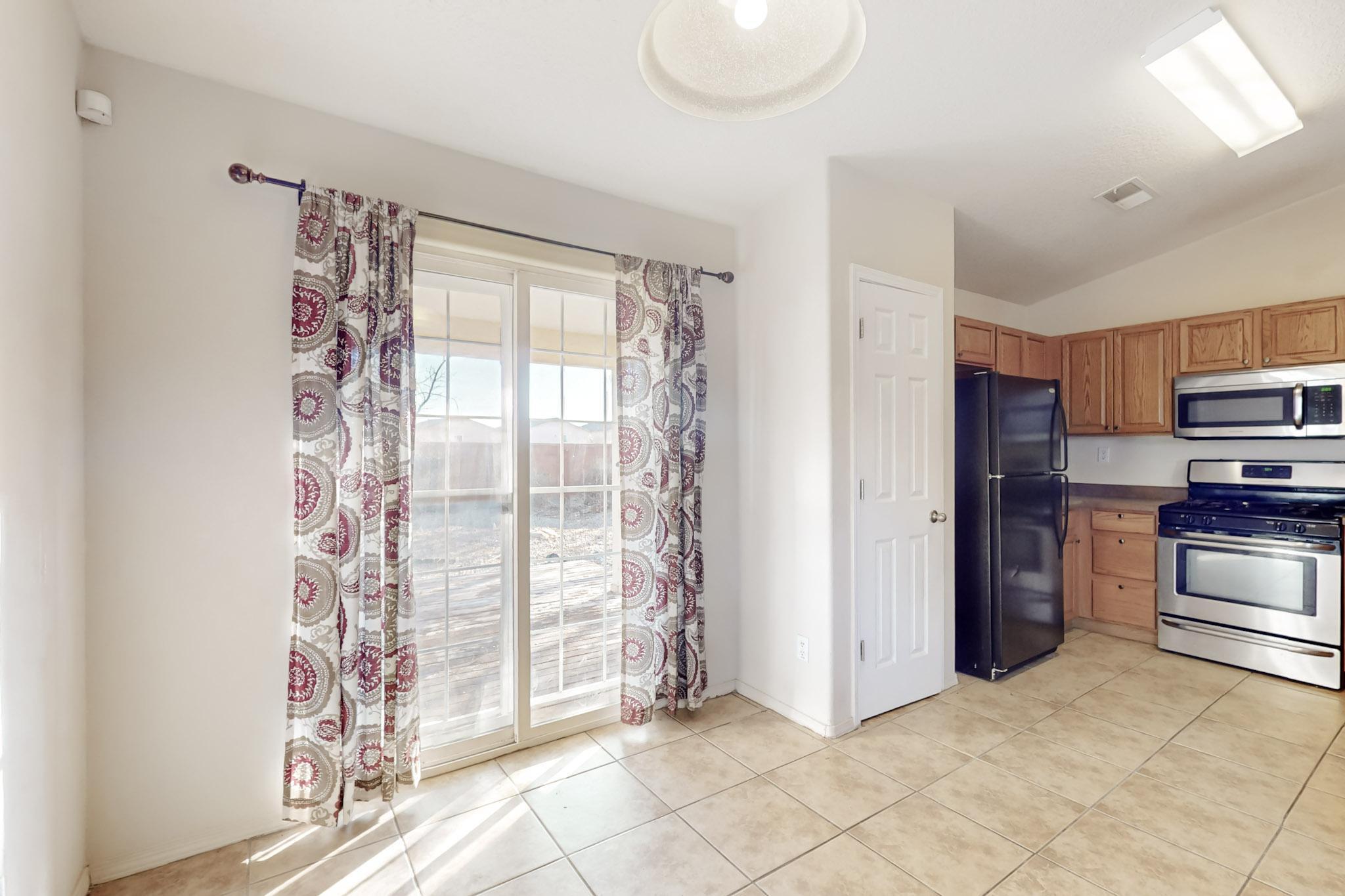 9516 SUNDORO Place NW