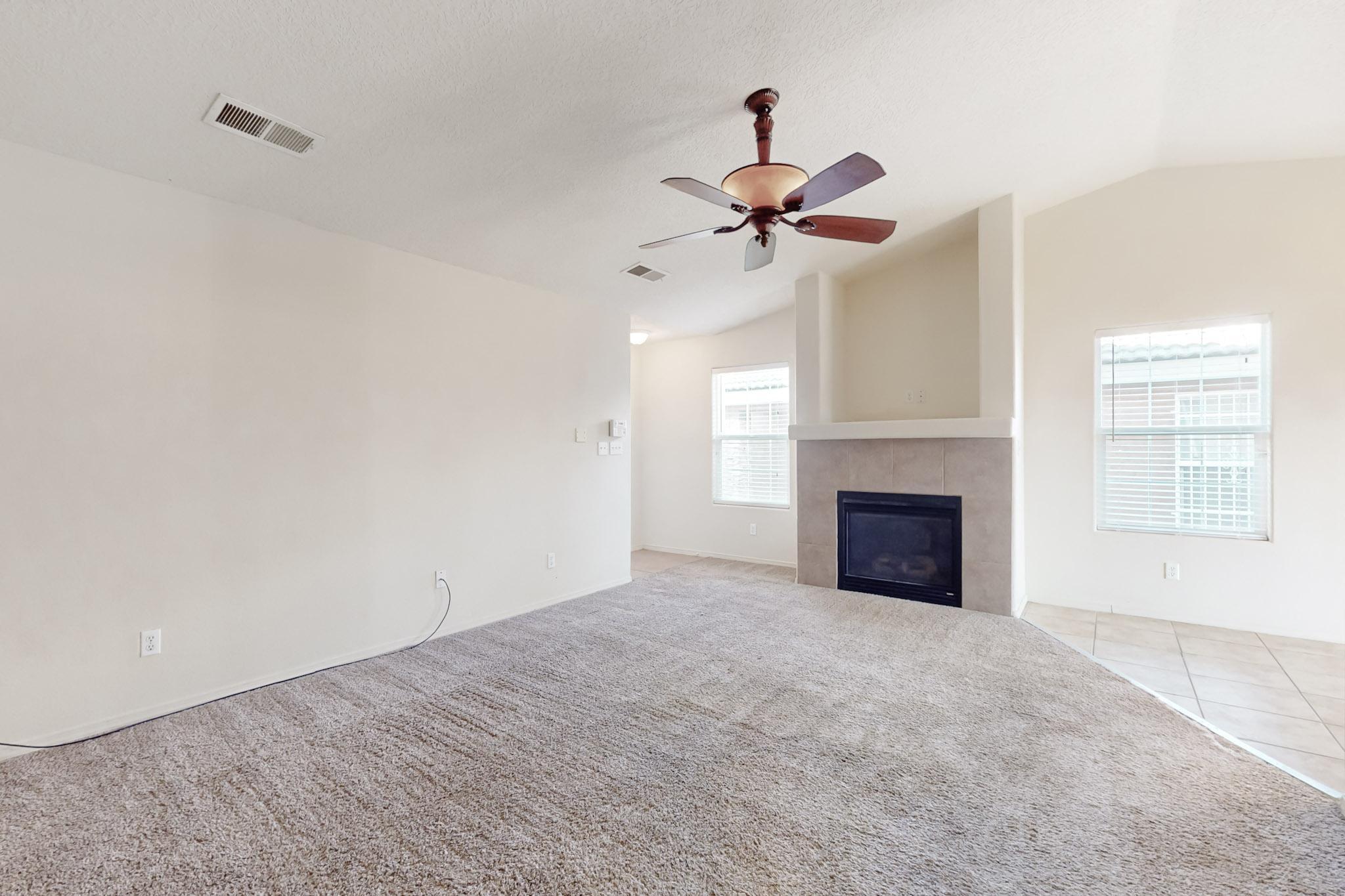 9516 SUNDORO Place NW