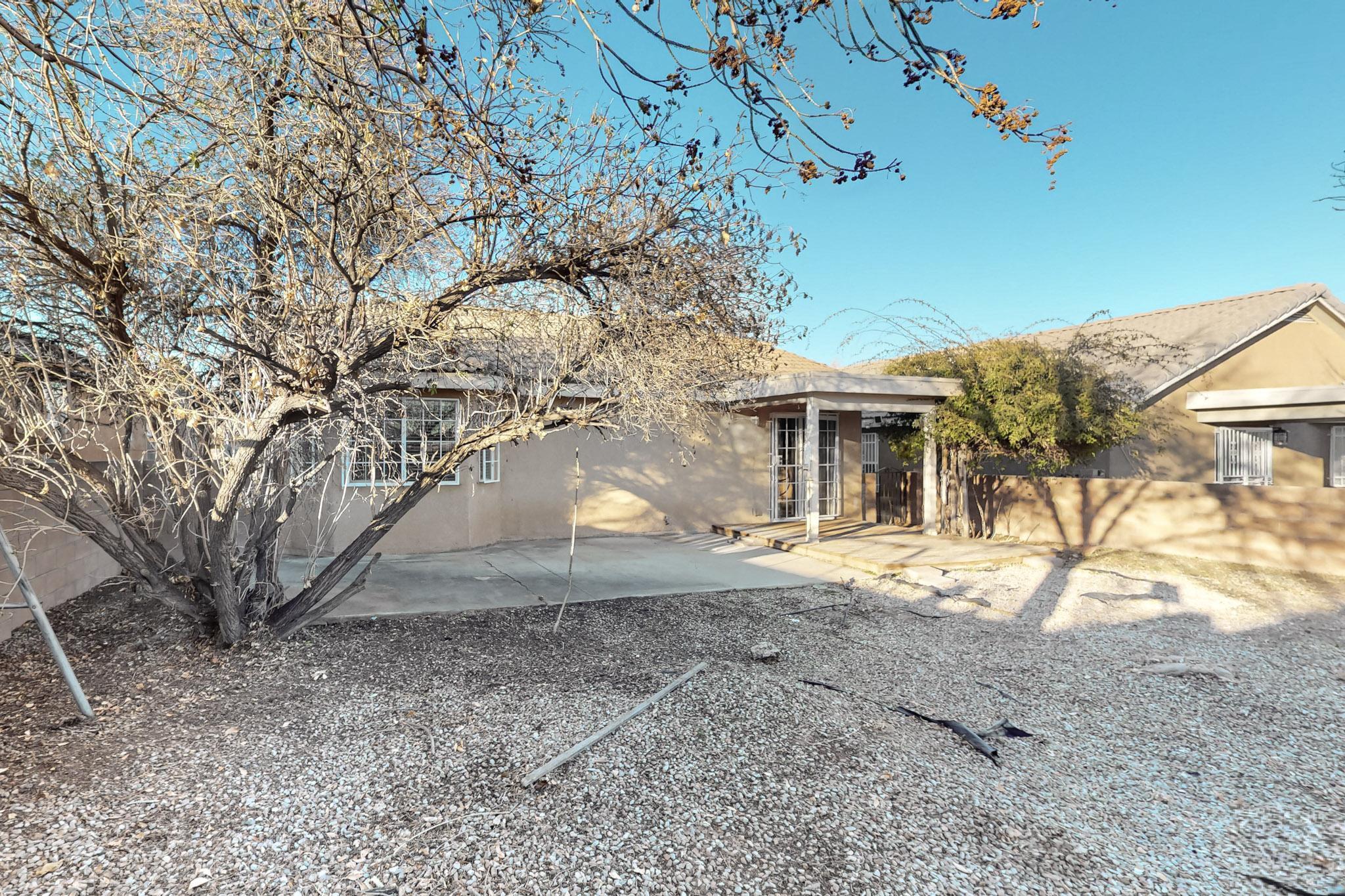 9516 SUNDORO Place NW