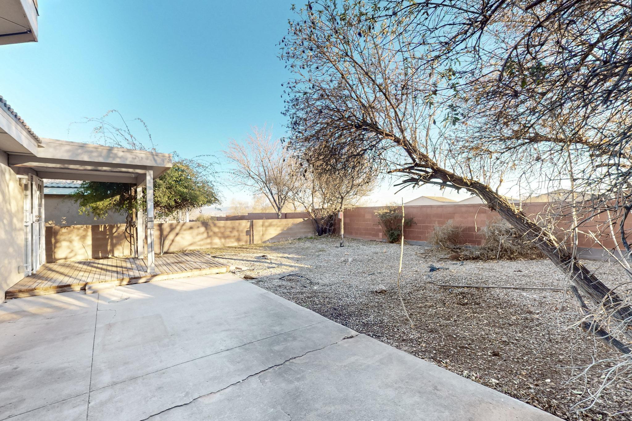 9516 SUNDORO Place NW