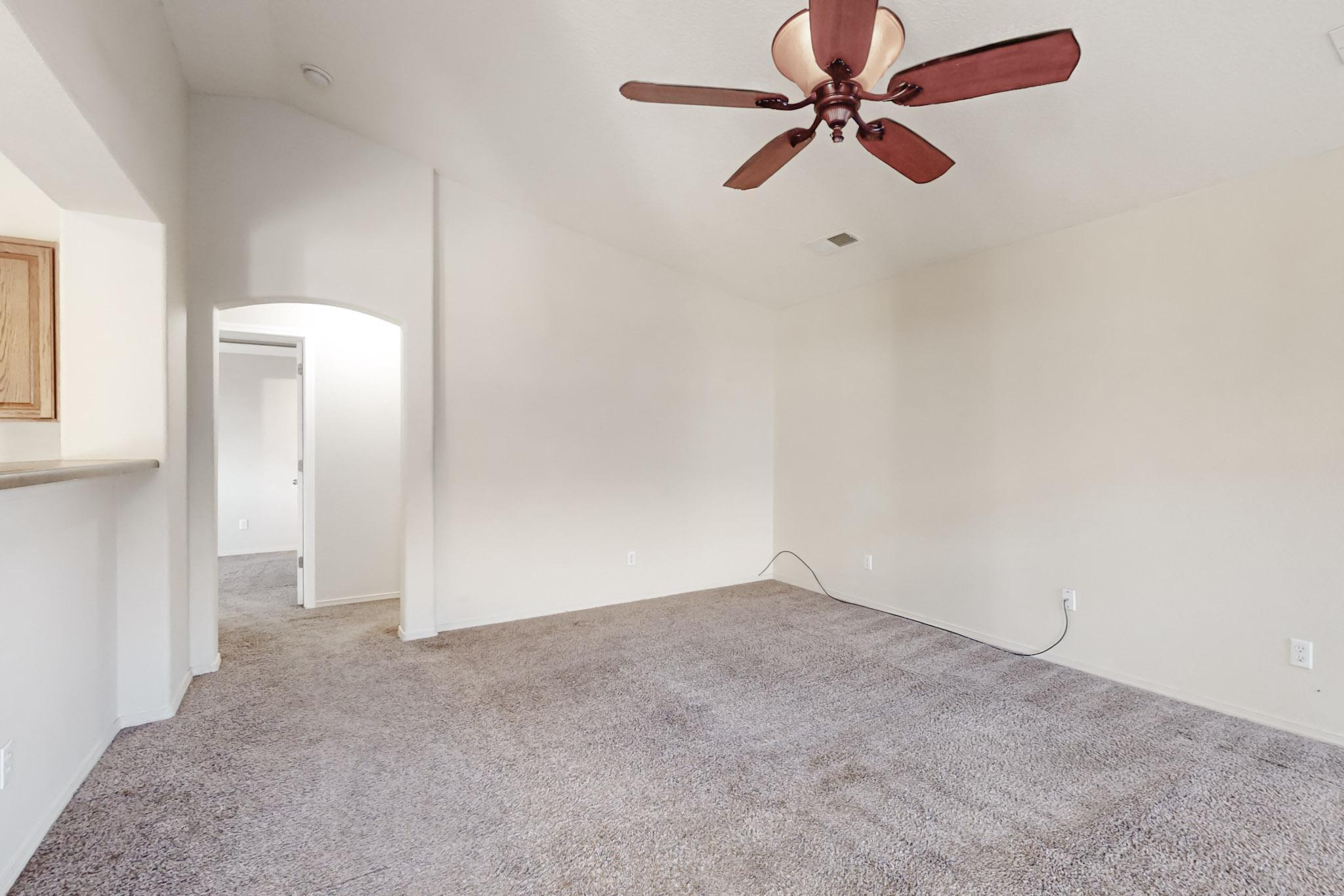 9516 SUNDORO Place NW