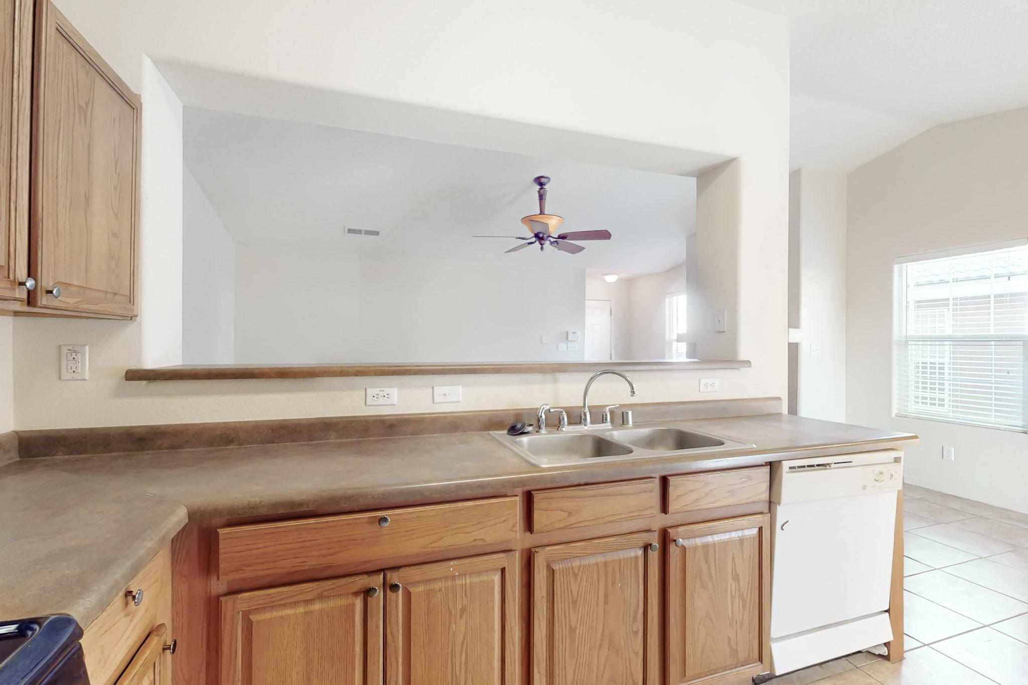 9516 SUNDORO Place NW