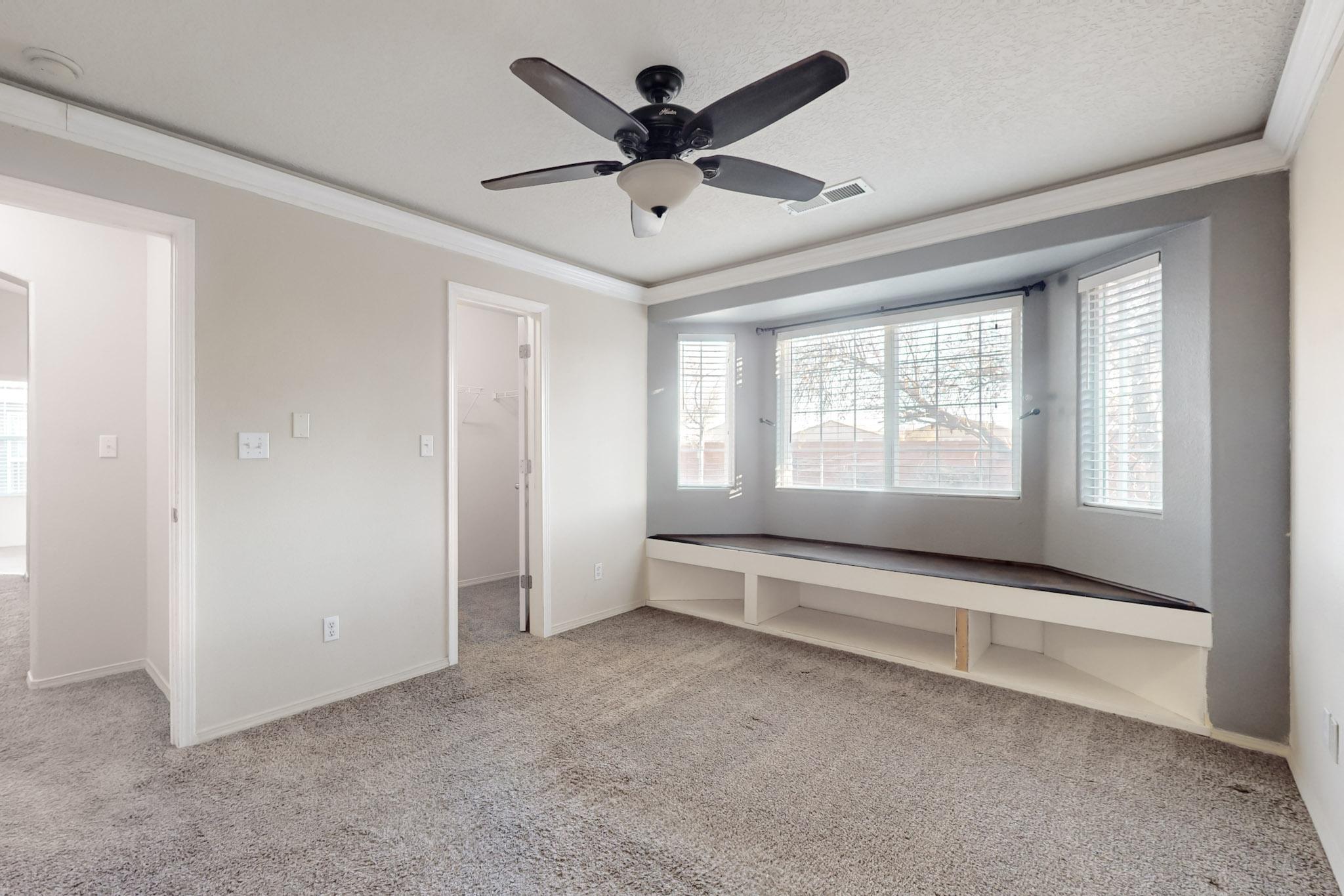 9516 SUNDORO Place NW