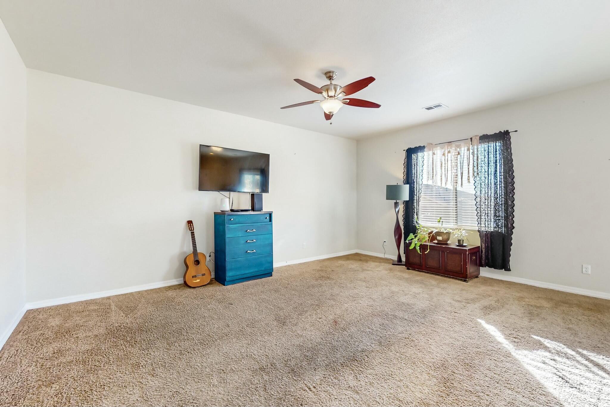 1013 EL PASEO Street NW