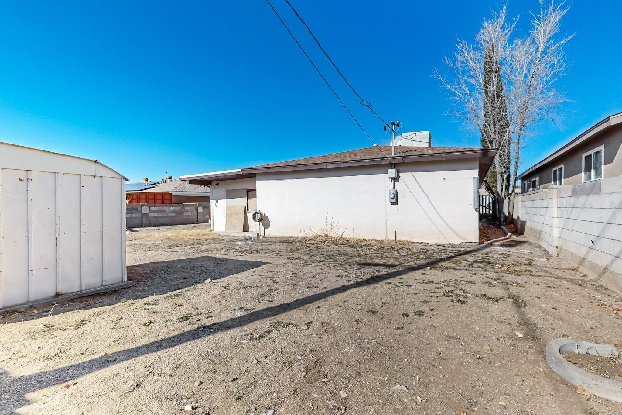 9124 Comanche Road NE