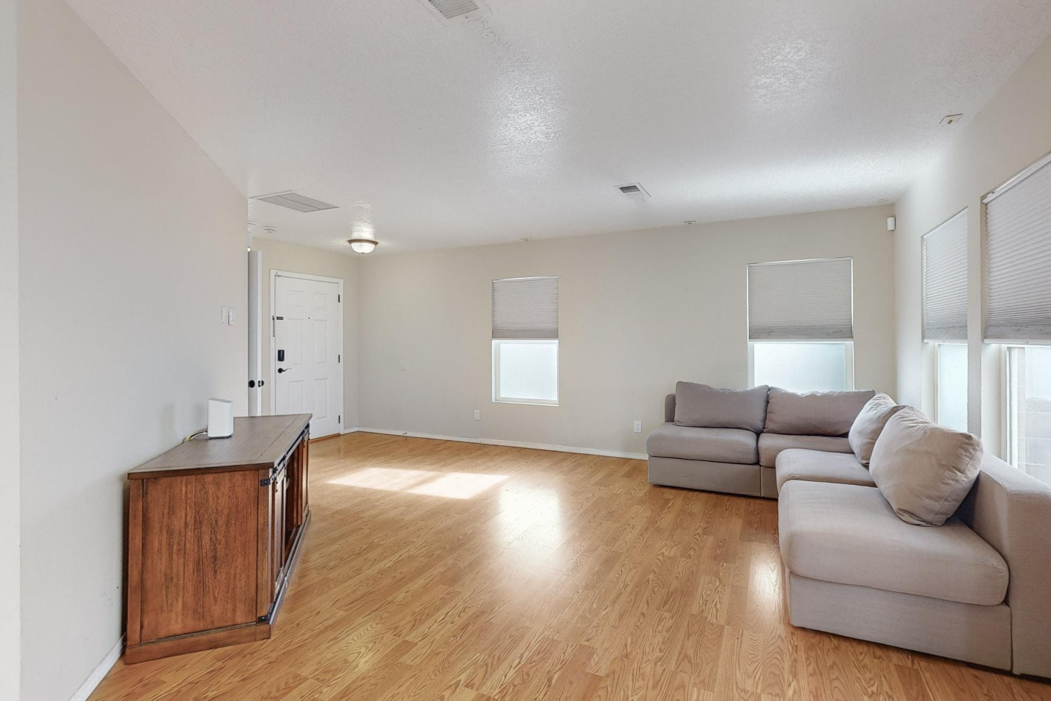 3220 MOUNTAINSIDE Parkway NE